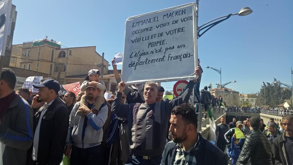 Algérie: 4ème vendredi de la colère contre Bouteflika. A Béjaia.
