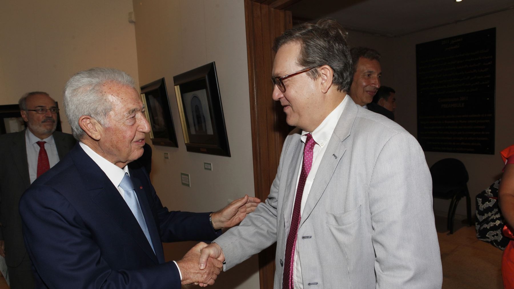 Jacques Toledano, Président du musée et Gilles Favret, Consul général de France, ont eu plaisir à se retrouver dans le cadre de cet événement. 
