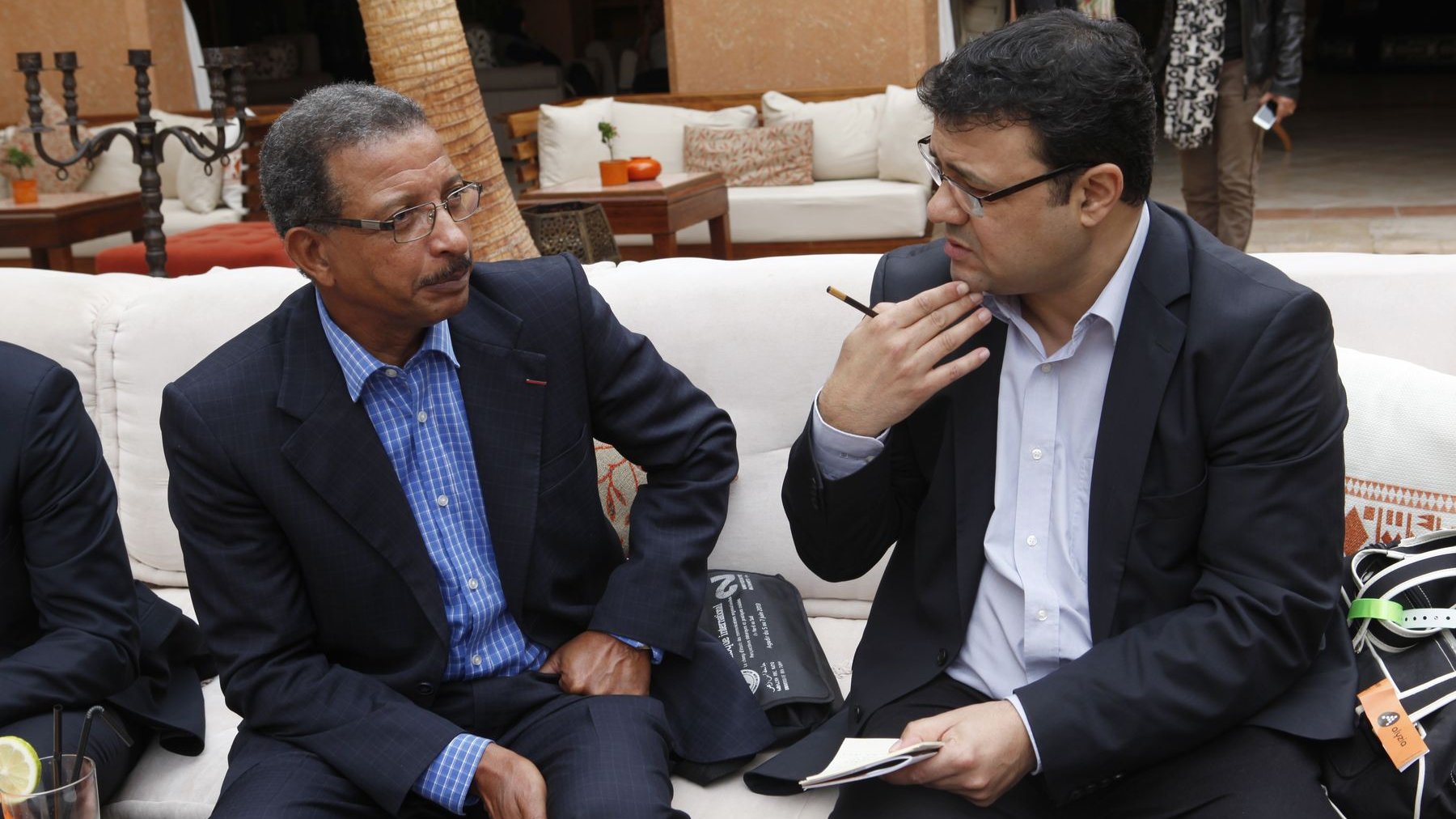 Ahmed Sabir, doyen de la faculté d'Agadir, et José Kamal, avant le début du colloque sur le dialogue des cultures. 
