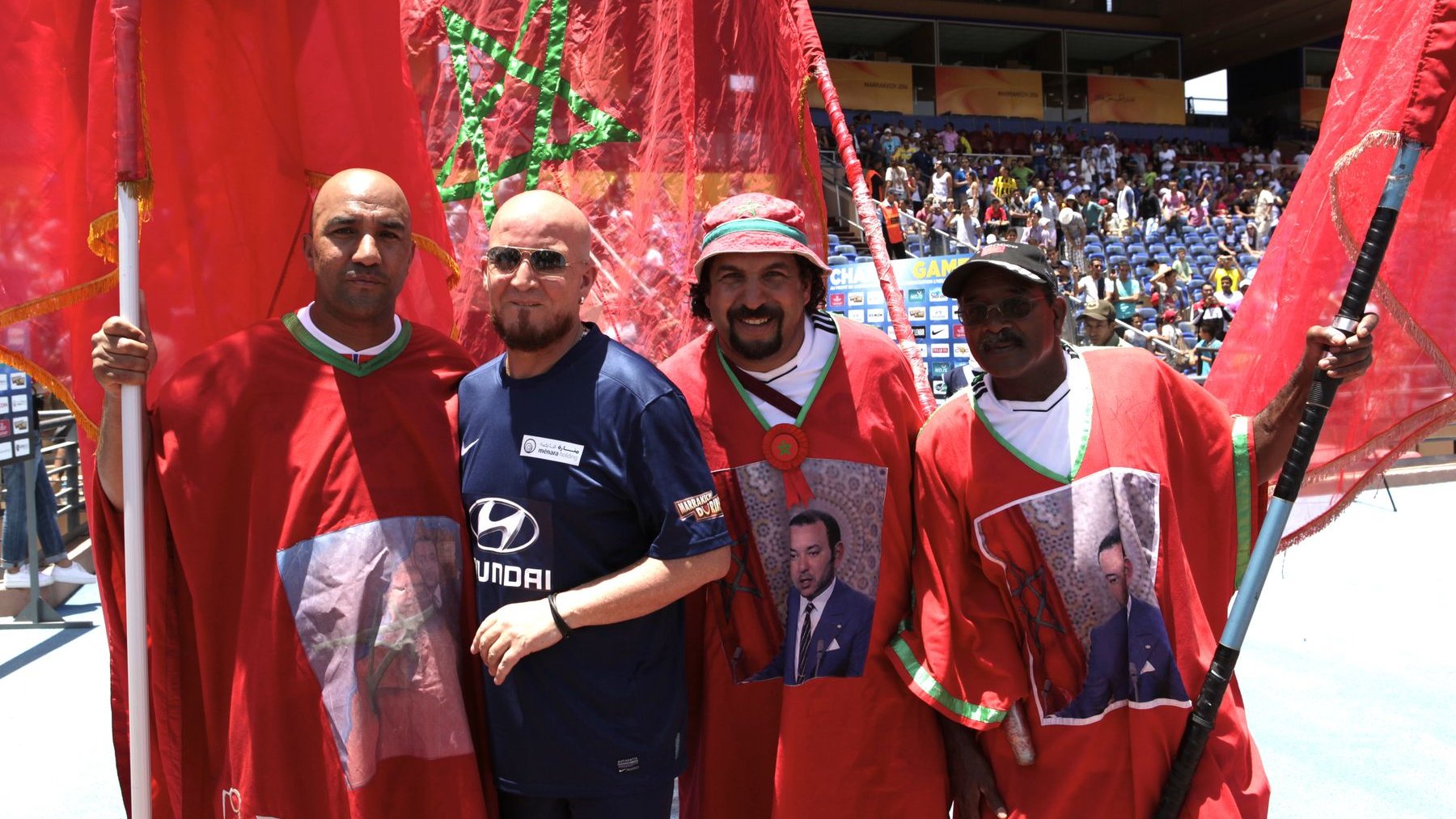 Cheb Bilal a tenu à participer à cette action pour l'enfance et a rendu hommage au Maroc. Il avait d'ailleurs déclaré, à Mawazine, avoir trop de respect pour les emblèmes nationaux pour s'essuyer le front sur le drapeau à l'issue d'un concert. 
