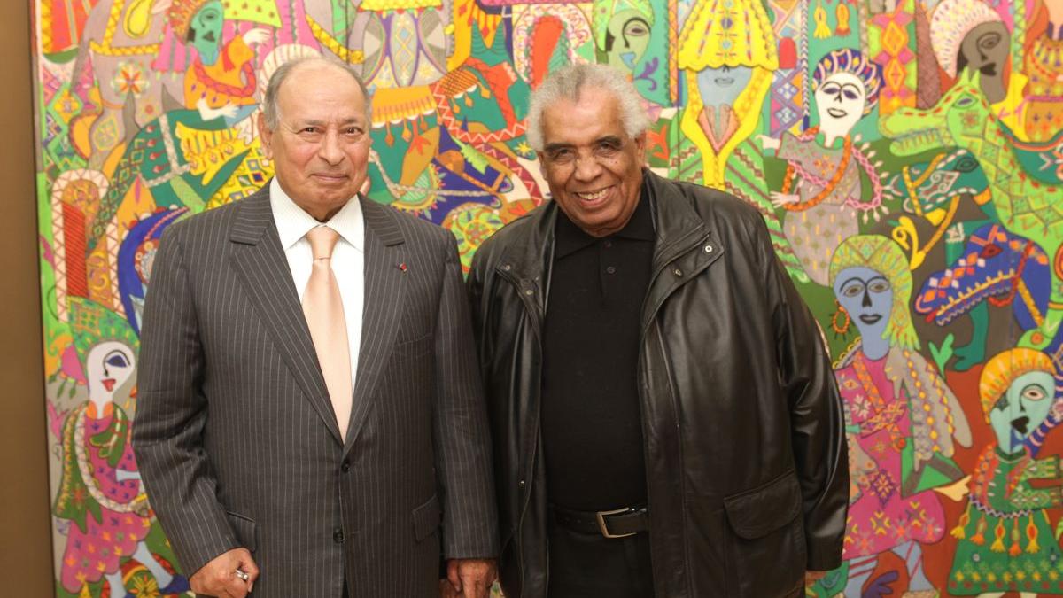 Hamidou Laanigri en compagnie de l'artiste peintre Tallal Housein.
