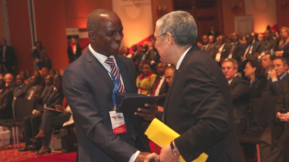 Jean Kacou Diagou, président de la CGECI, patronat ivoirien, et Mohamed El Kettani, vice-président du Groupement professionnel des banques du Maroc (GPBM).
