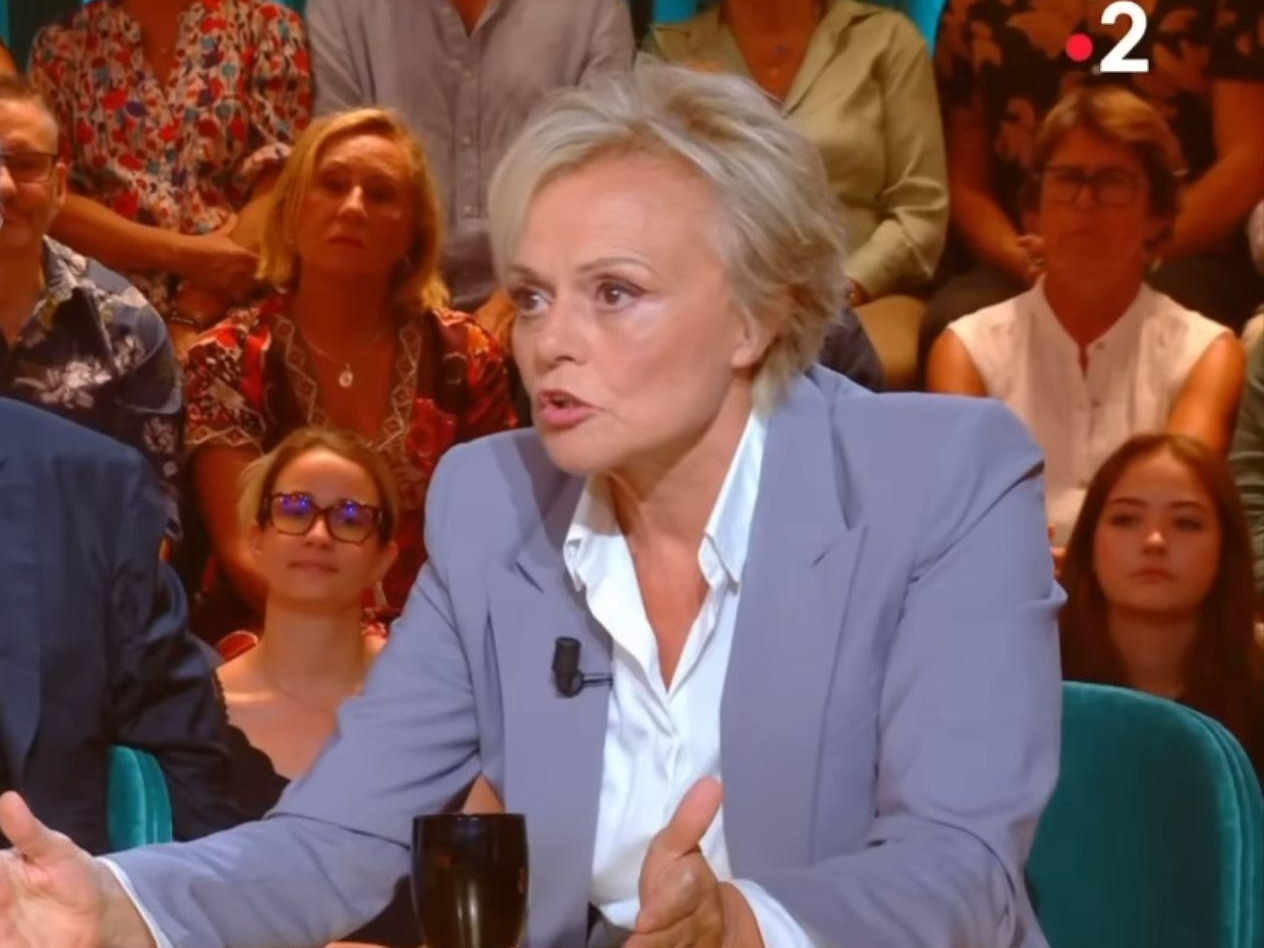 Samedi soir, dans « Quelle Époque ! », sur France 2, Muriel Robin a expliqué que si on ne lui a proposé que « huit comédies en trente ans », c’est parce qu’elle est « la seule actrice au monde à dire son homosexualité ». FTV
