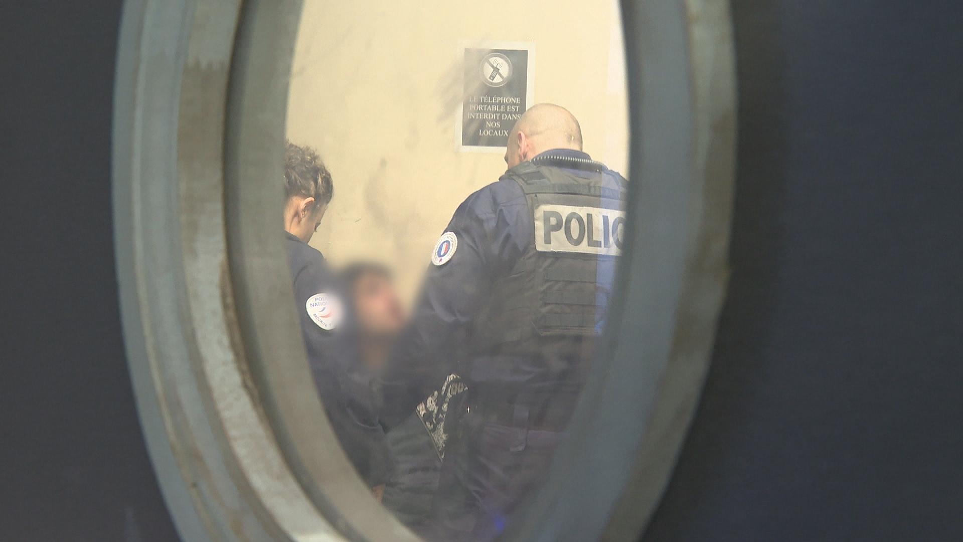 La première partie du documentaire « 100 jours avec la police de Caen » est diffusée ce mercredi 15 mars sur RMC Story. PROD