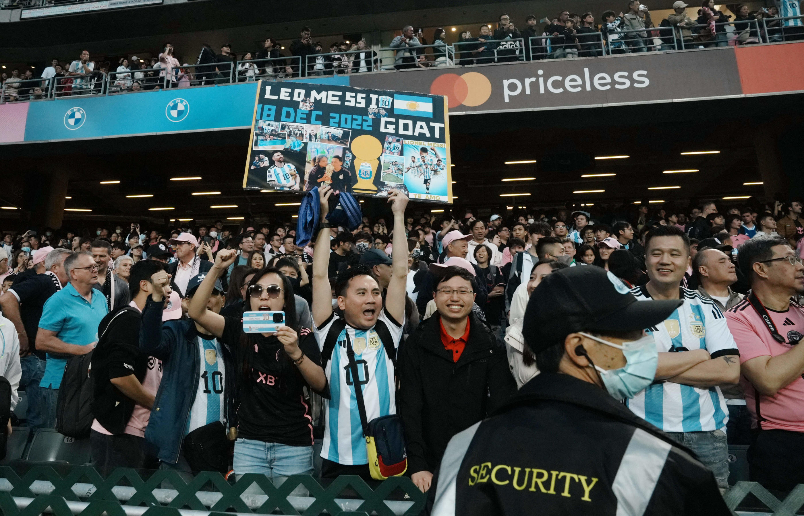 Frustrés de son absence sur le terrain lors de la tournée de l'Inter Miami à Hong Kong en février, les fans de Messi avaient menacé d'une action en justice. Icon Sport