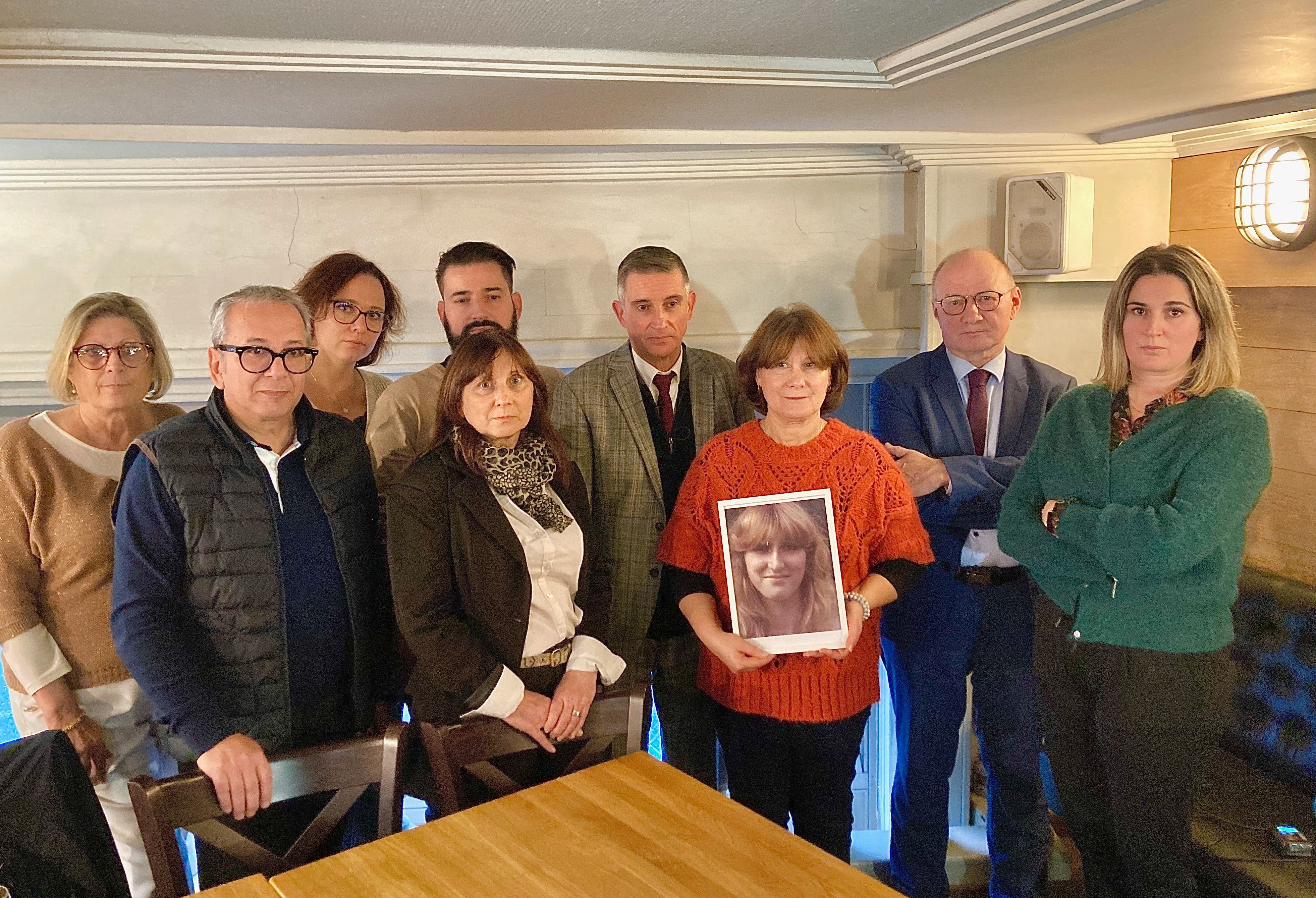 Grenoble (Isère), ce mardi. Les membre de la famille de Marie-Thérèse Bonfanti sont extrêmement déçus par la décision prise par la Cour de cassation. LP/Serge Pueyo