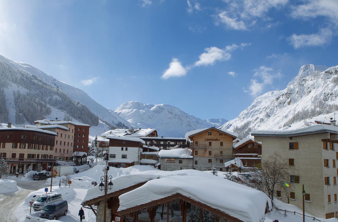 À 13 569 euros/m2, Val-d'Isère est la station de ski la plus chère de France. Elle a encore augmenté de 909 euros/m2 en un an. LP/Matthieu de Martignac