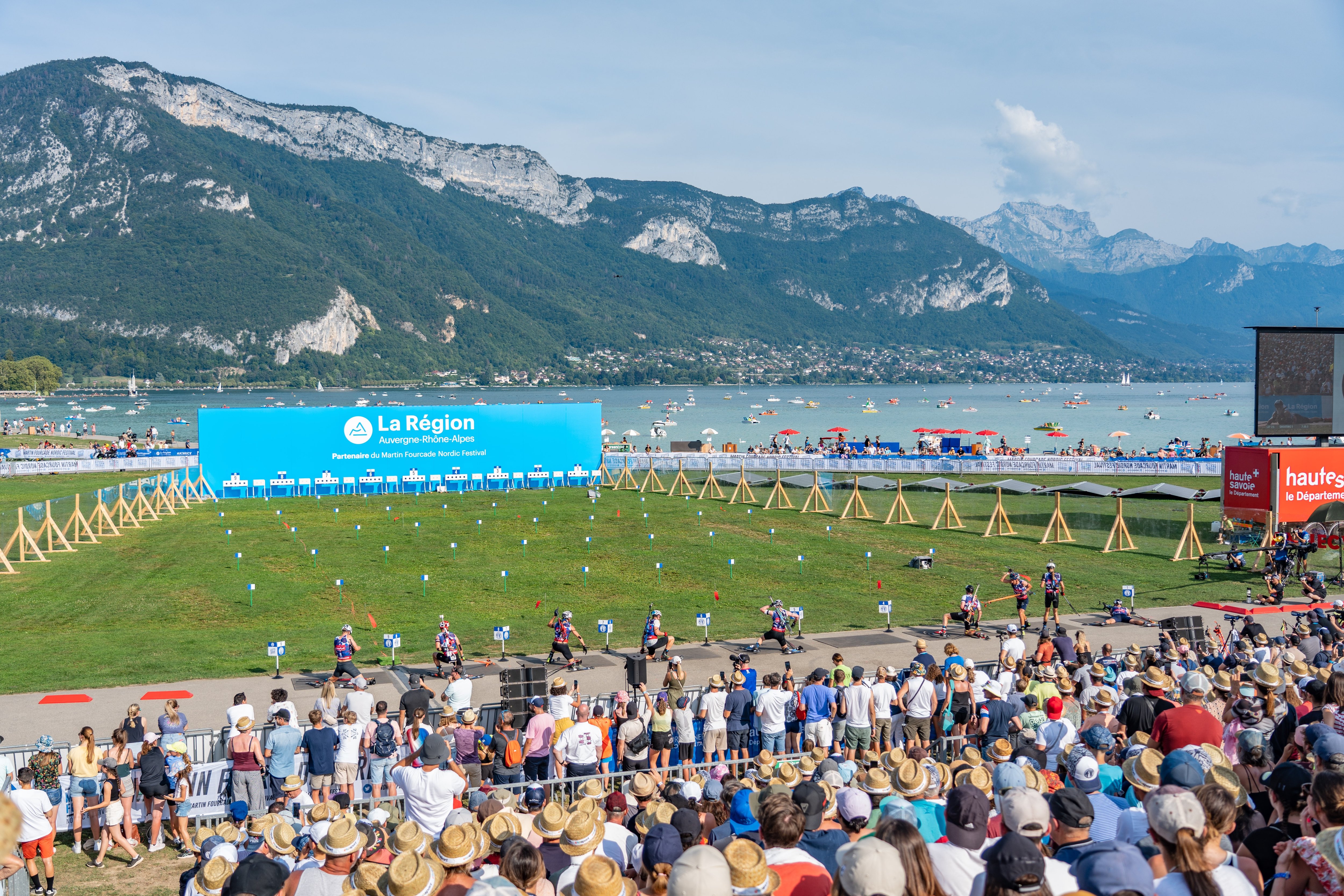 Succès populaire ce samedi pour le Martin Fourcade Nordic Festival à Annecy. LP/Thomas Pueyo