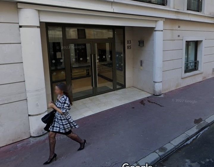 Levallois-Perret. Un obus a été découvert dans un local à poubelle de cette résidence. Capture d'écran Google Street View DR