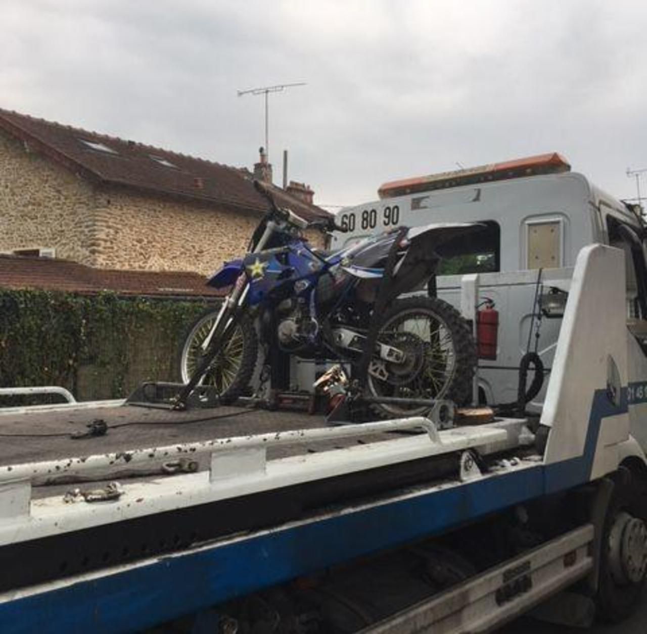 <b></b> Tournan-en-Brie, le 5 septembre. La moto a été confisquée par les gendarmes. 