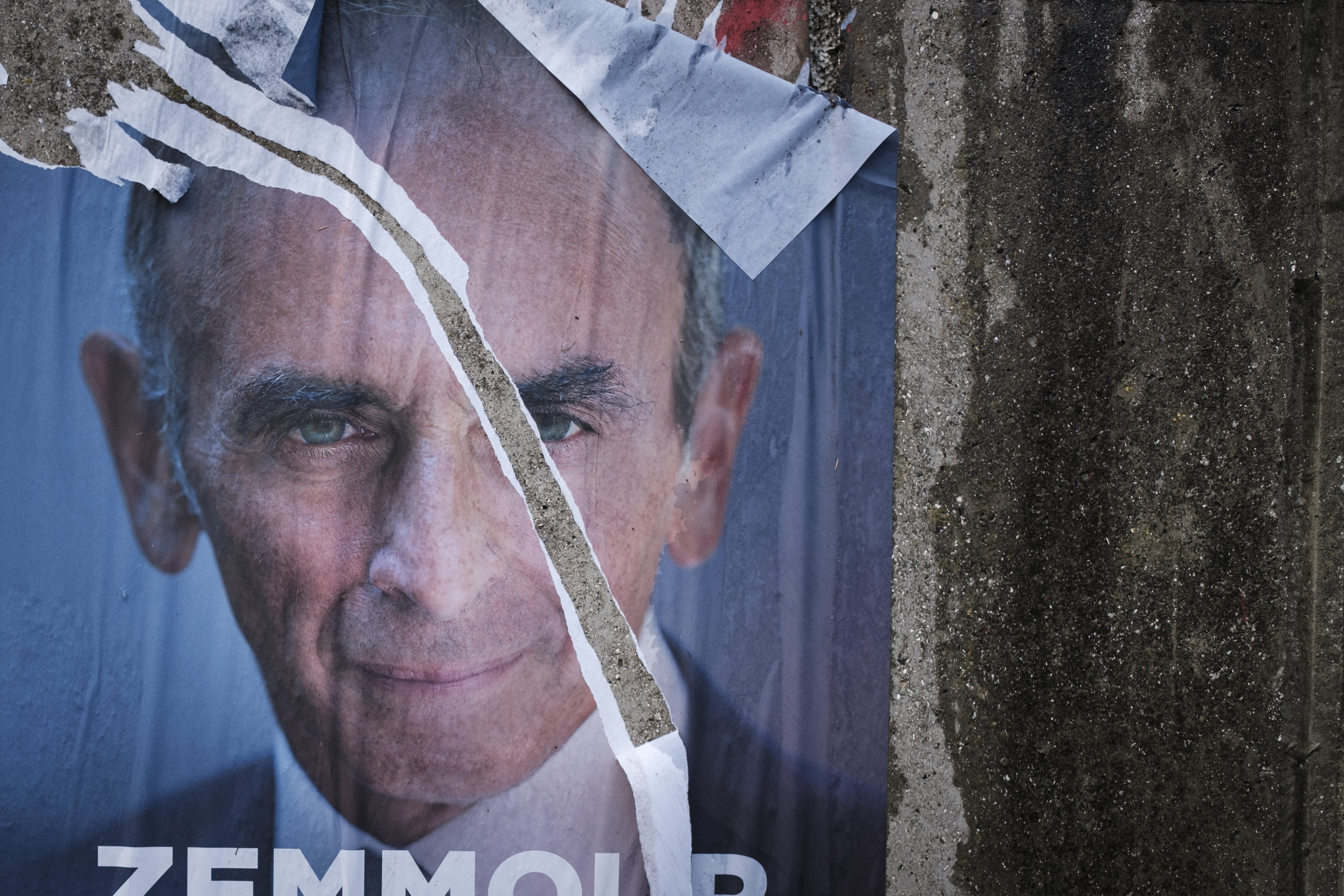 Deux hommes avaient été agressés à Montévrain (Seine-et-Marne), alors qu'ils s'apprêtaient à coller des affiches du candidat Éric Zemmour lors de la campagne présidentielle de 2022. LP/Arnaud Dumontier