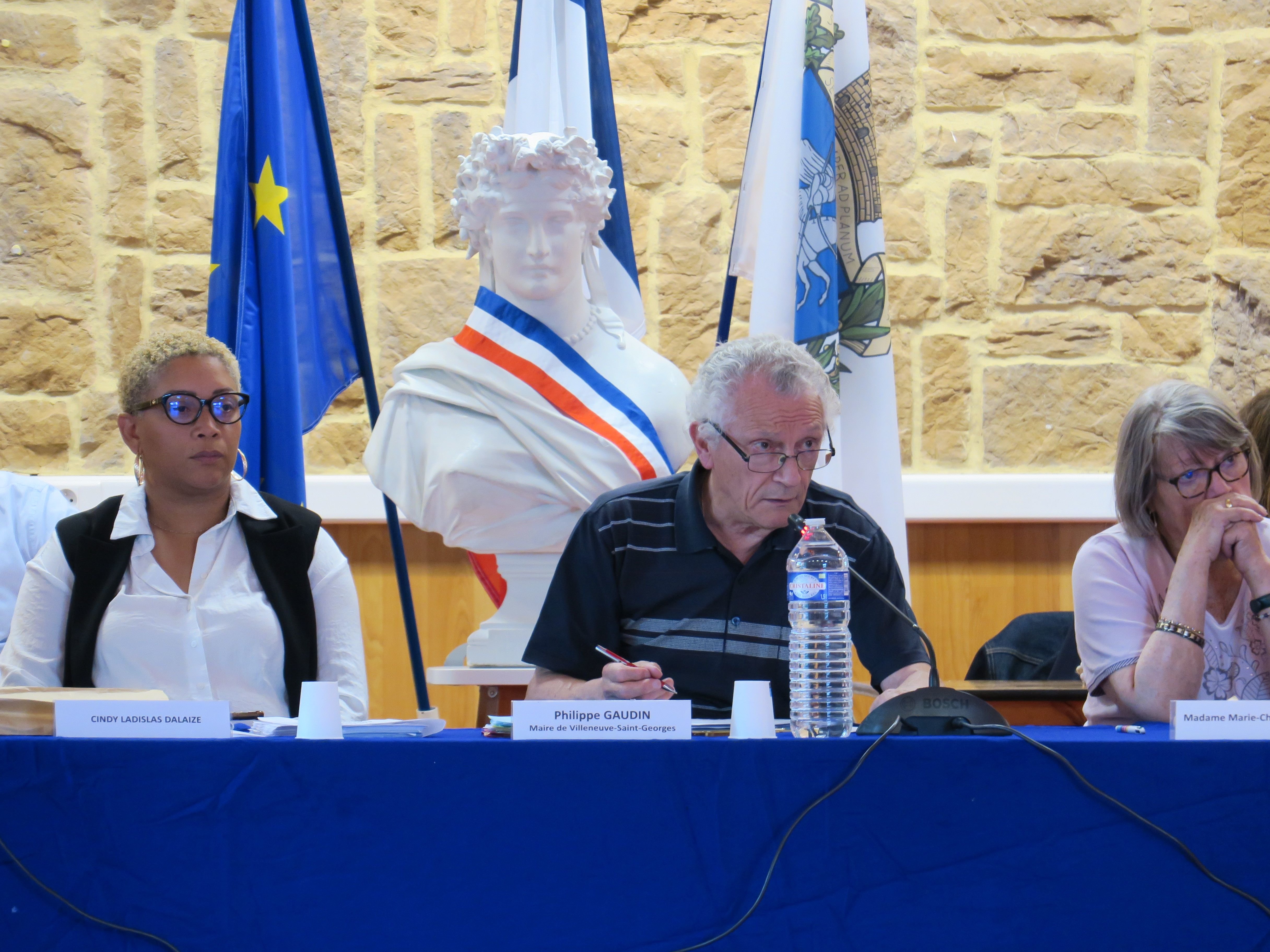 Villeneuve-Saint-Georges (Val-de-Marne), jeudi 4 juillet. Le maire Philippe Gaudin était privé de ses délégations de pouvoir depuis novembre 2023. Une partie des élus ont décidé de les lui restituer le 30 juillet. LP/Marine Legrand