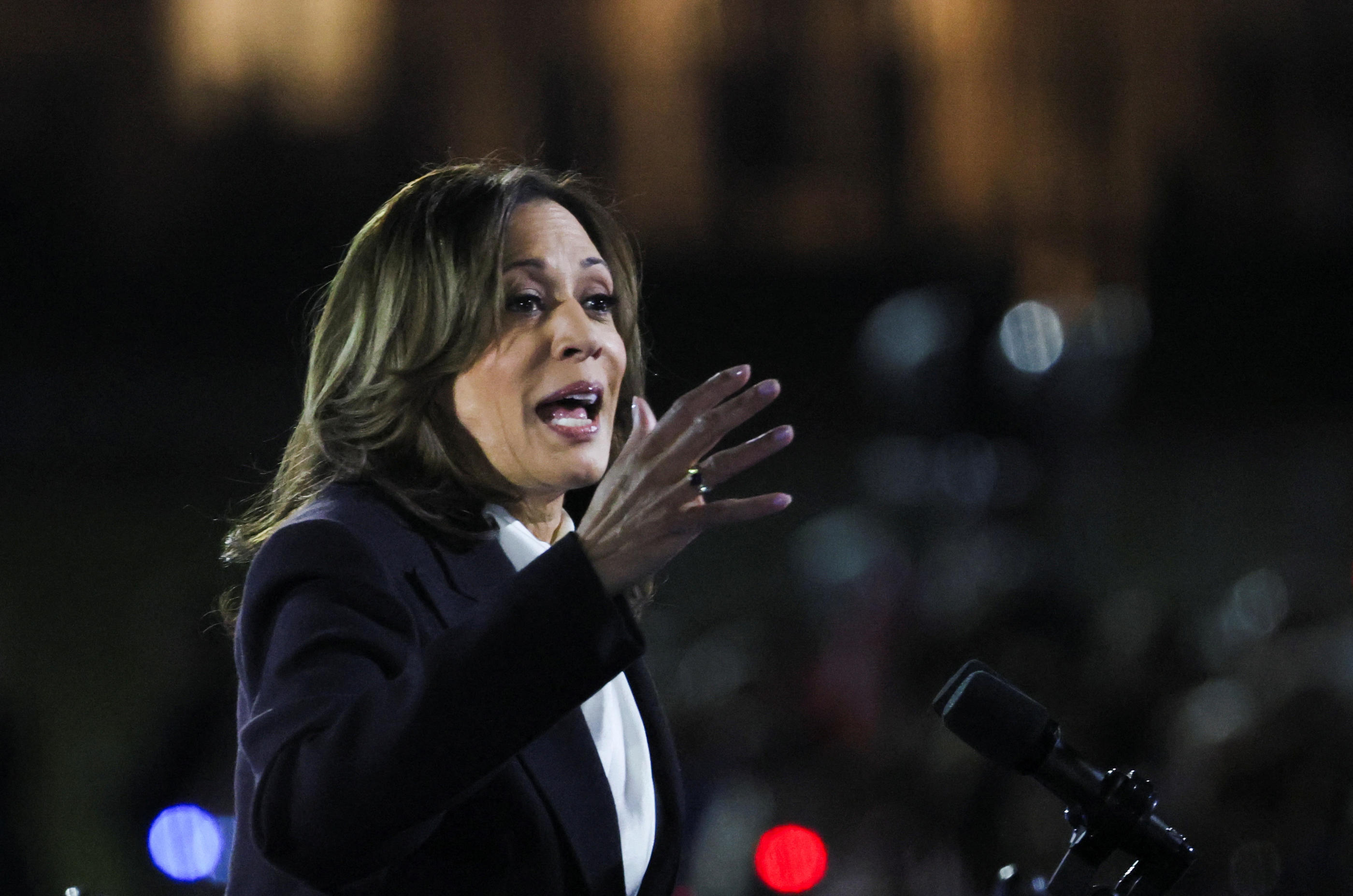 La candidate démocrate Kamala Harris a tenu un meeting mardi soir (nuit de mardi à mercredi heure française) à Washington. Reuters/Leah Millis