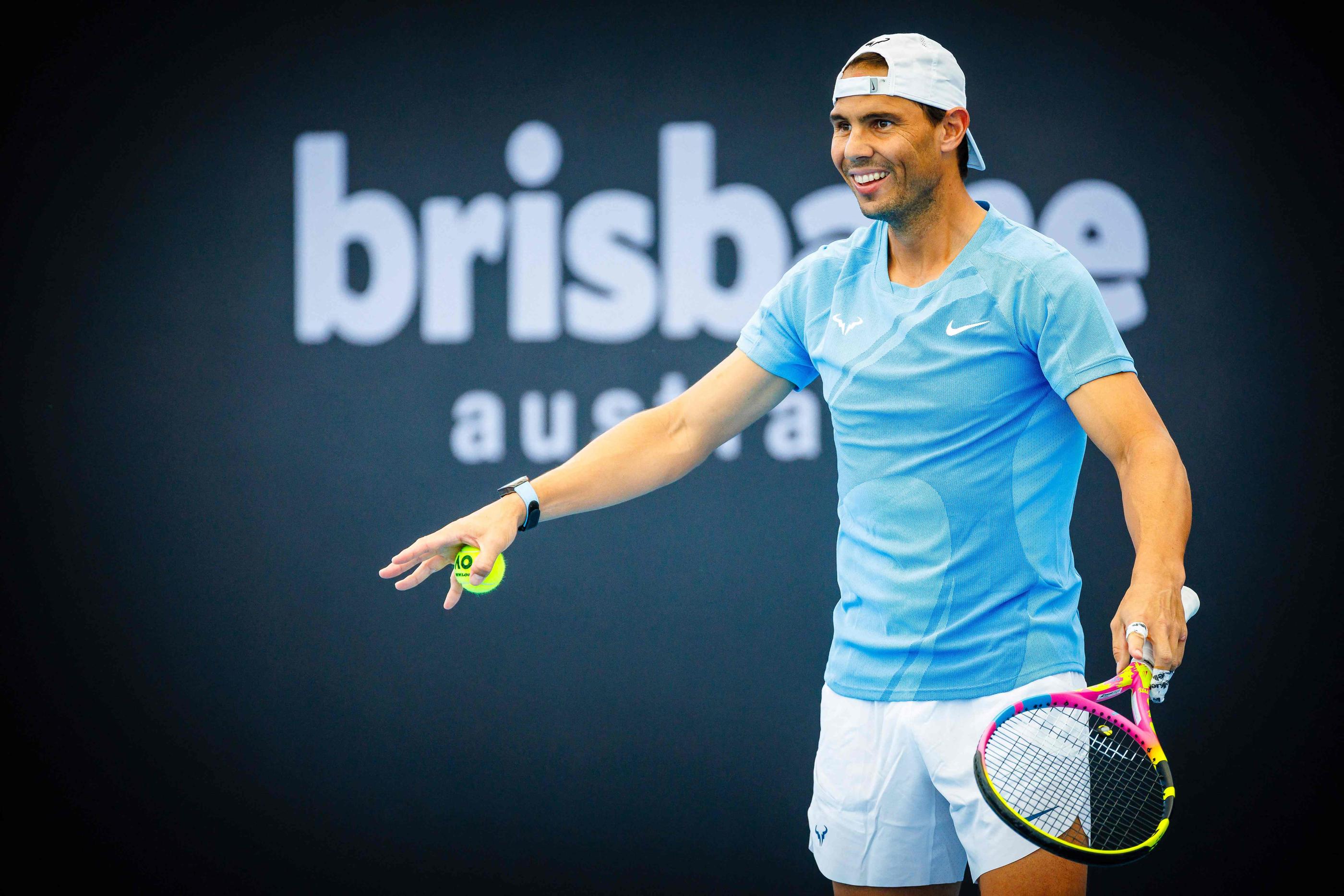 Rafael Nadal pour son premier entraînement à Brisbane (Australie). Patrick HAMILTON / AFP