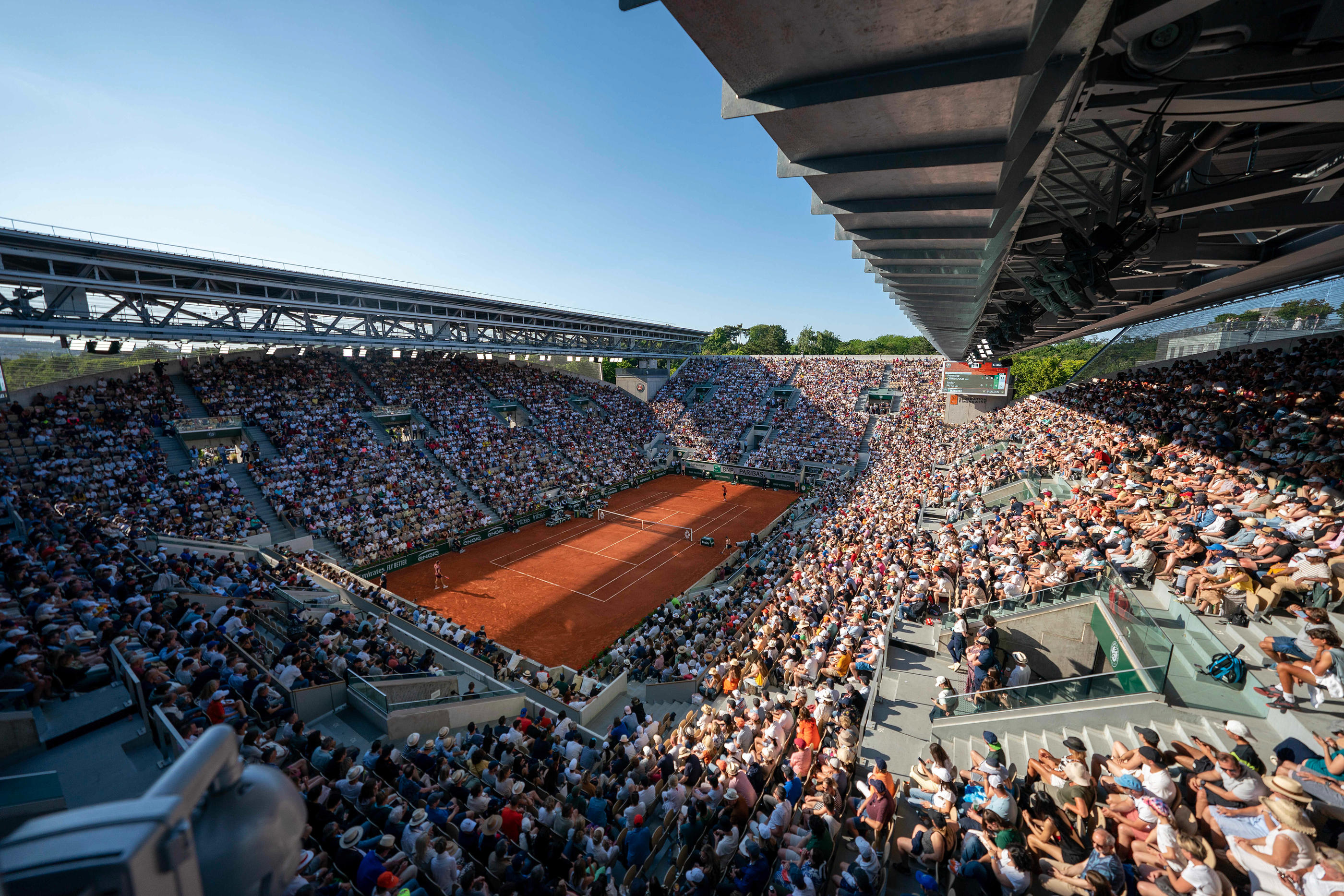Le court Suzanne-Lenglen sera doté d'un toit rétractable pour la prochaine édition de Roland-Garros. Photo Icon sport