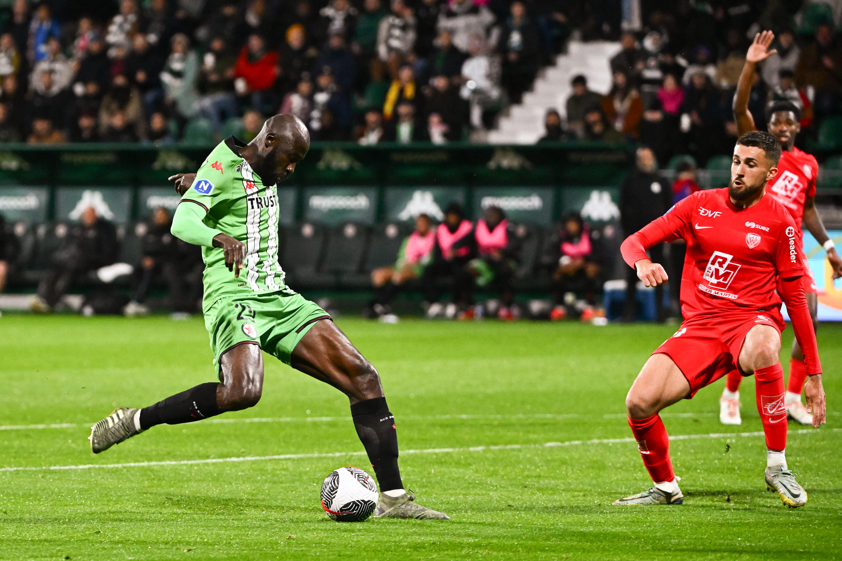 Cheikh Ndoye va disputer son dernier match sous les couleurs du Red Star. (Anthony Dibon/Icon Sport)