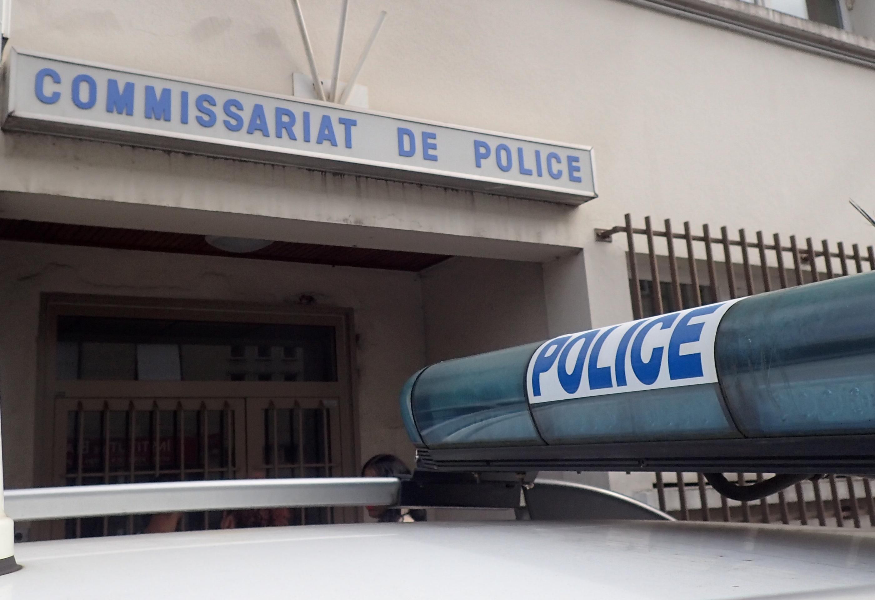 La victime s'est garée juste devant le commissariat de Sarcelles. Ses poursuivants ont été interpellés dans la foulée. LP/Olivier Boitet