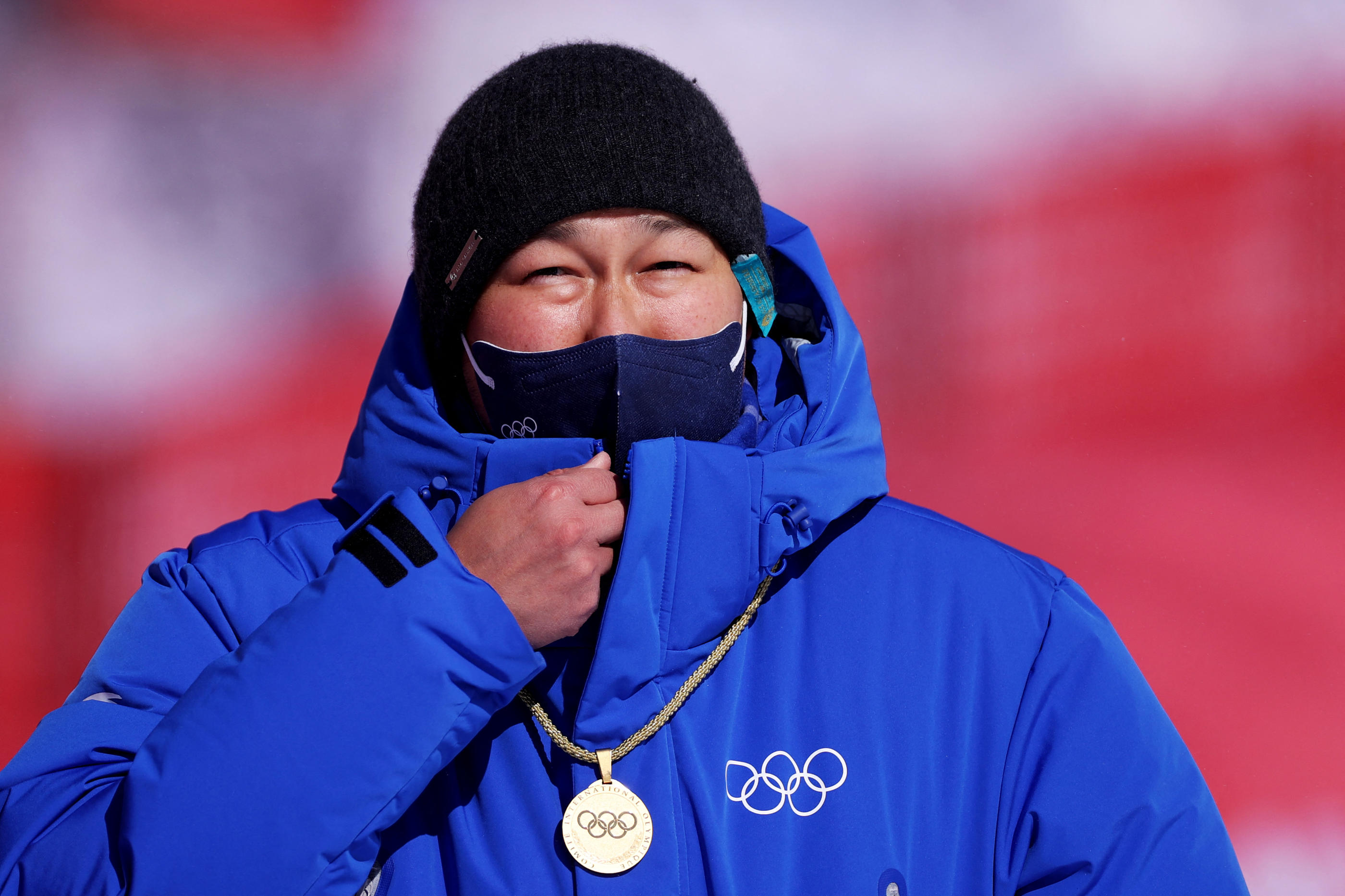 Battushig Batbold, membre du CIO et chef de la délégation olympique mongole (ici lors des JO d'hiver en Chine en février 2022), a été victime, avec sa femme, d'un violent vol à la portière à Saint-Denis en octobre dernier. Getty images via AFP/Alex Panting