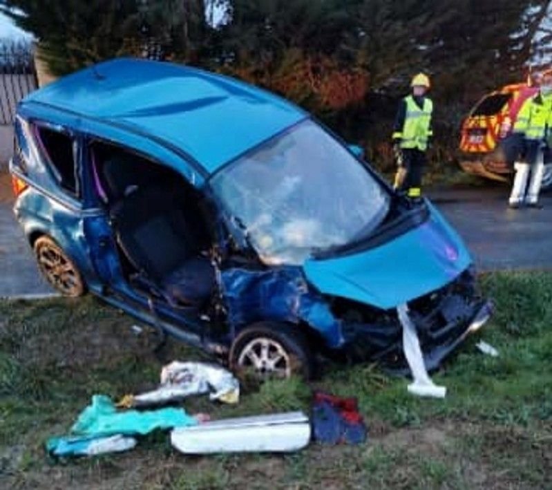 Mortcerf, vendredi 3 décembre. Le couple victime de l'accident, qui circulait dans cette voiture, a dû être hospitalisé. Gendarmerie nationale