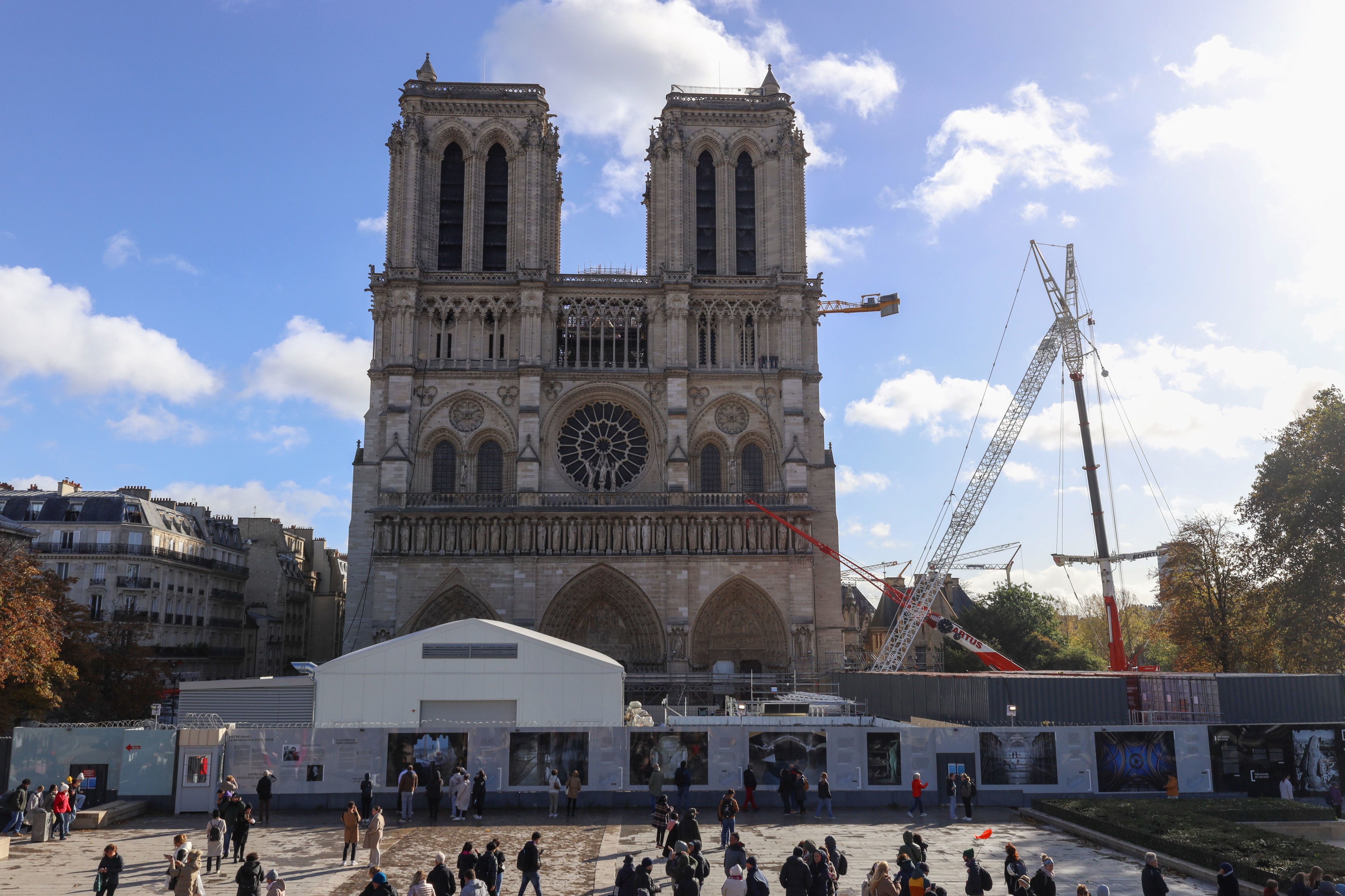 Le chantier de restauration de la cathédrale Notre-Dame de Paris (IVe) doit s'achever en décembre 2024. LP/Emma Oliveras
