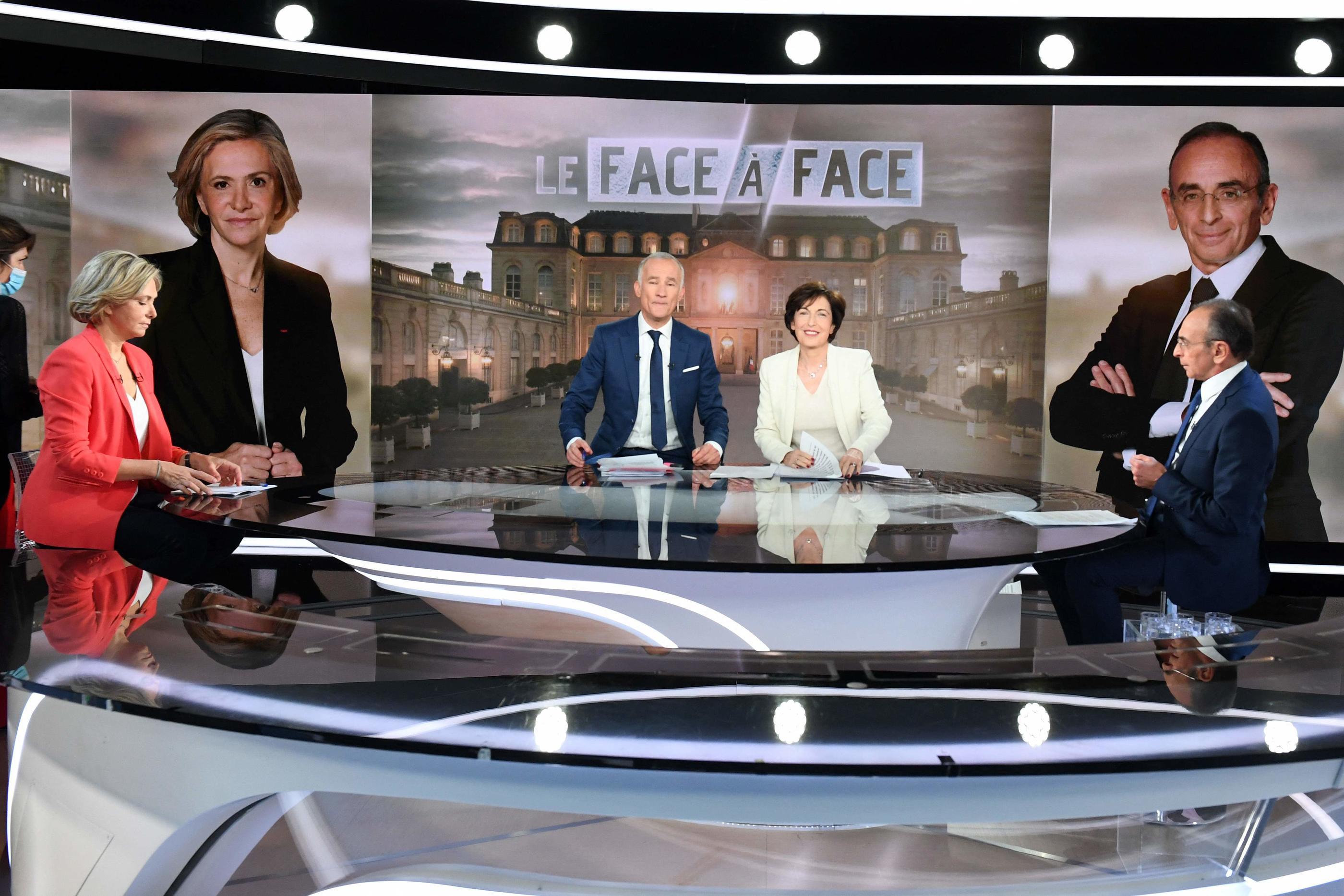 TF1 voudrait proposer trois débats sur le même modèle que le face à face entre Valérie Pécresse et Éric Zemmour, diffusé jeudi 10 mars. AFP/Alain Jocard