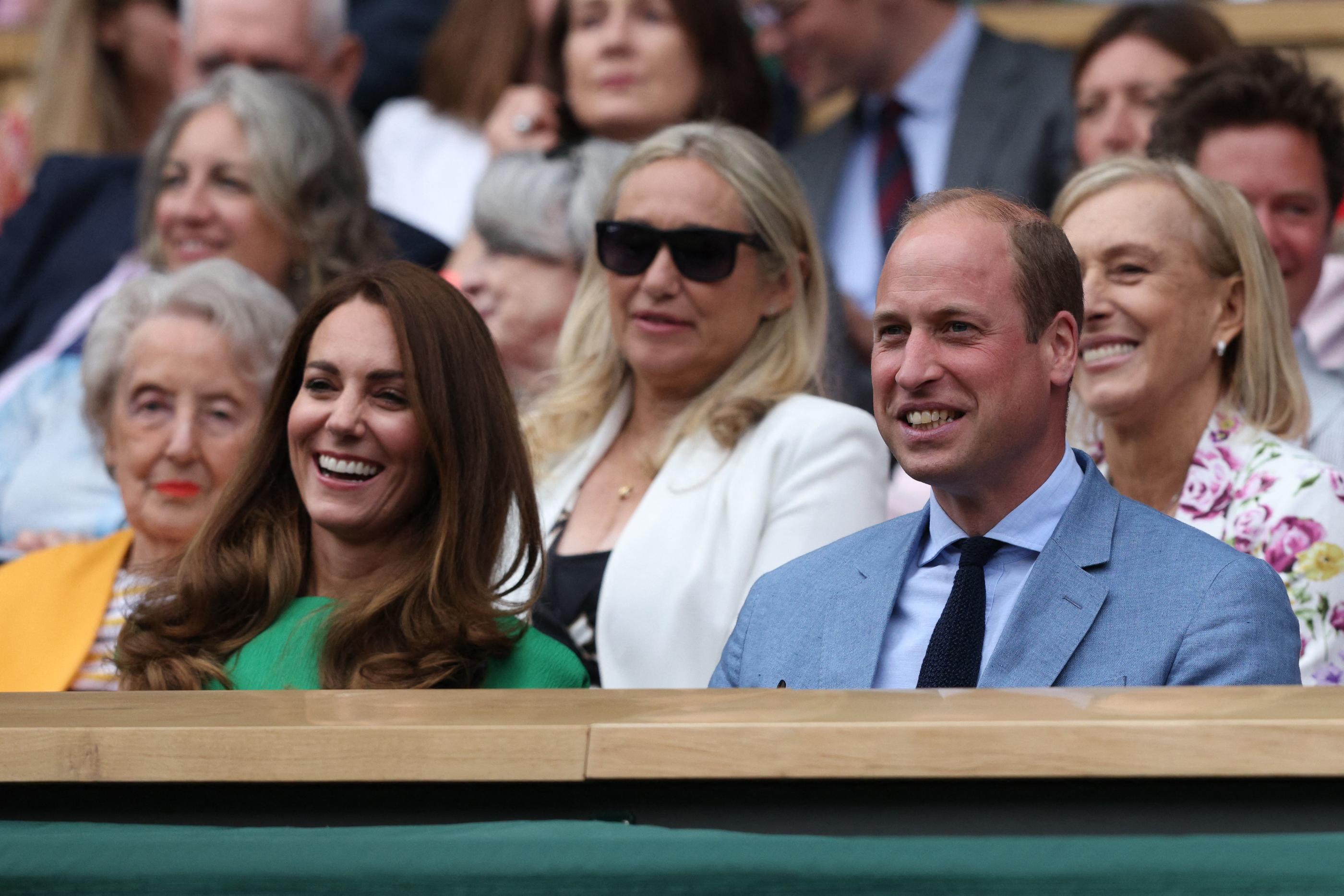 Le prince William, ici au côté de son épouse Kate lors de la finale dames de Wimbledon samedi 10 juillet, sera ce dimanche à Wembley pour la finale de l'Euro entre l'Angleterre et l'Italie. AFP/Adrian Dennis