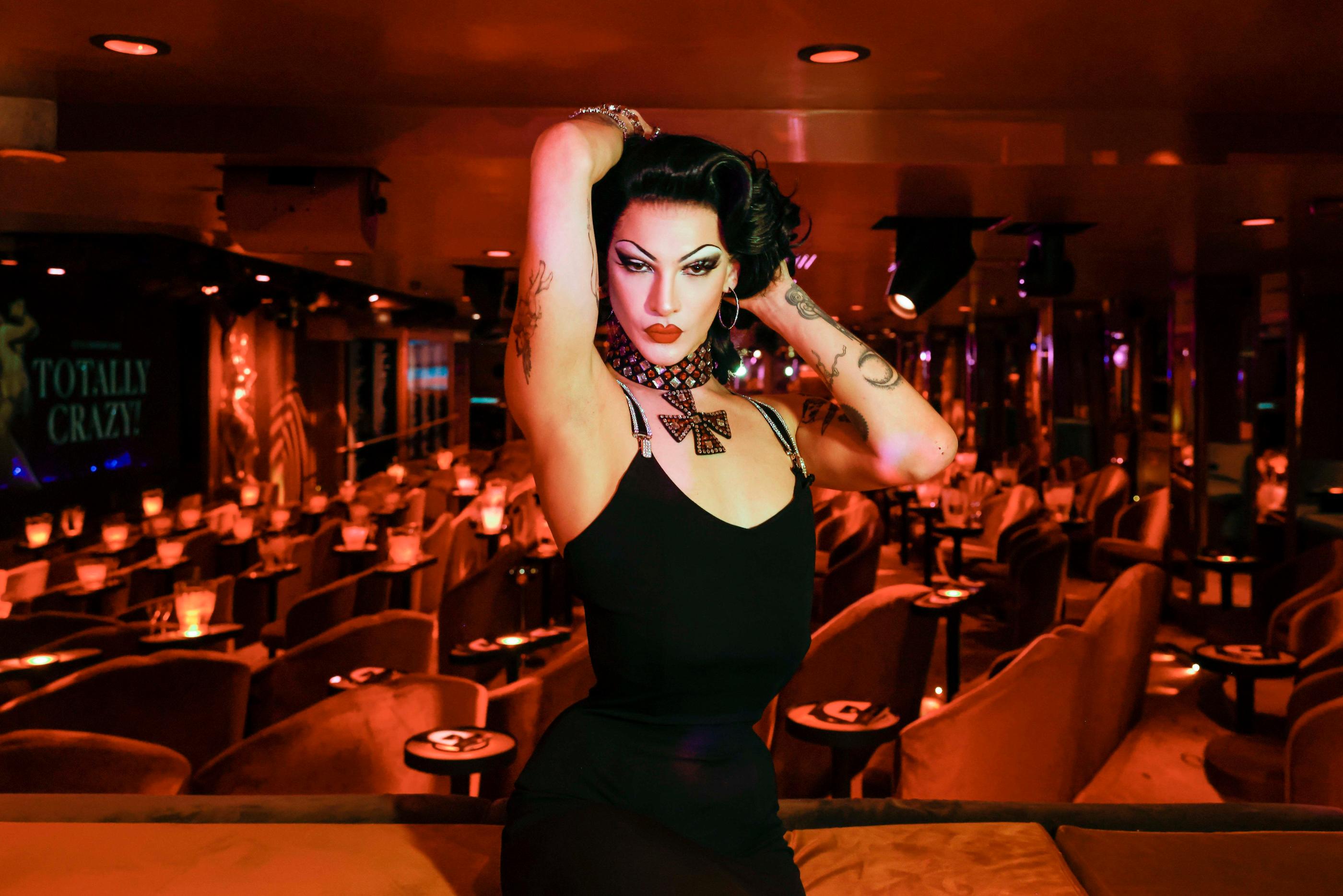 Violet Chachki est, après Conchita Wurst, la deuxième drag-queen à se produire dans le célèbre cabaret parisien. LP/Olivier Corsan