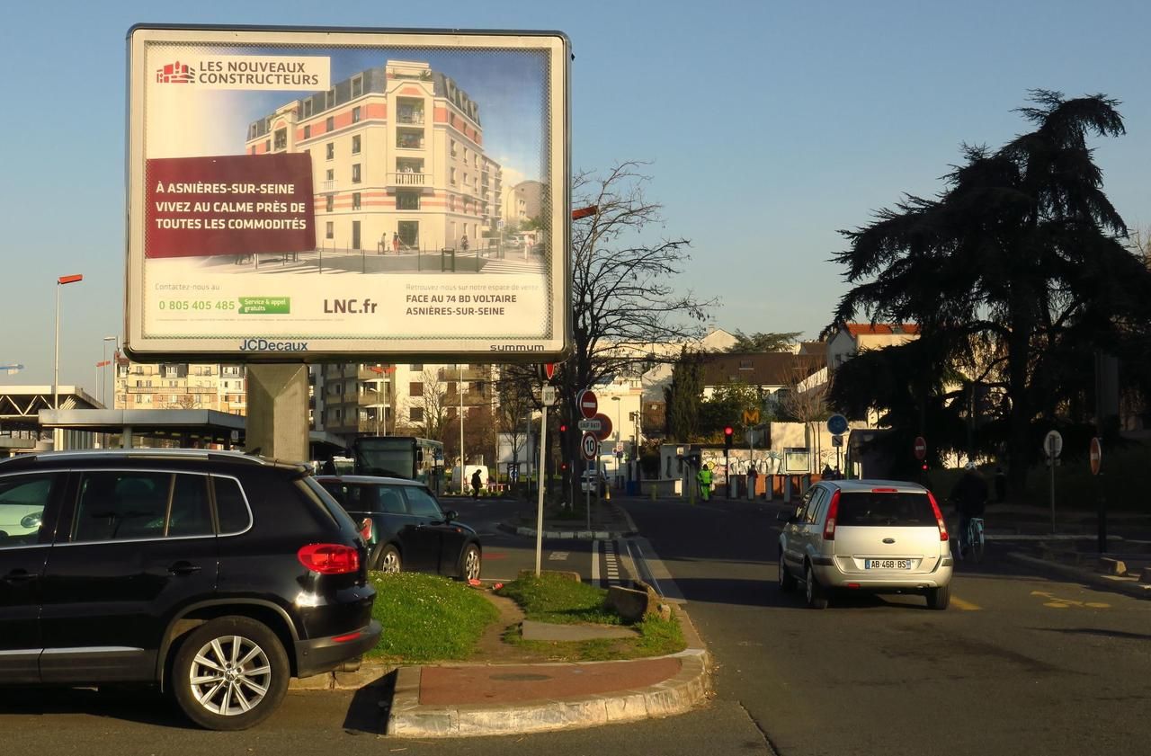 <b></b> Gennevilliers, le 24 mars. Le territoire Boucle nord de Seine compte 1 373 dispositifs de publicité sur la voie publique.