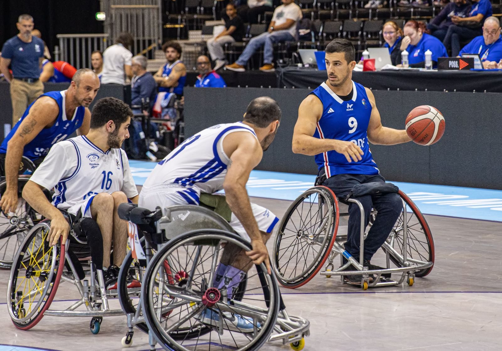 Sofyane Mehiaoui et ses coéquipiers de l'équipe de France de basket-fauteuil ont décroché leur qualification pour les Jeux paralympiques.