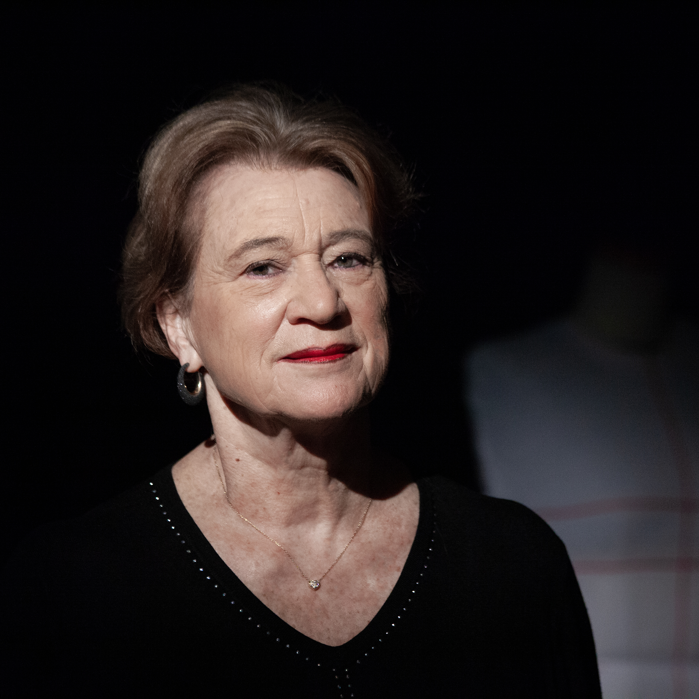 Aujourd’hui âgée de 78 ans, Colette Maciet devenue première d'atelier à 30 ans dans la maison Chanel, raconte son histoire dans un livre intitulé «Haute couture», paru chez Michel Lafon. Gilles Maciet