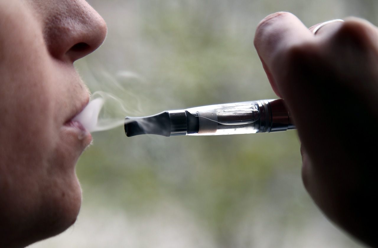 vap concept chateaurenard Tabac, e-cigarette : pas de hausse du prix des cigarettes mais une possible  taxe sur la vape en 2025 main image 0