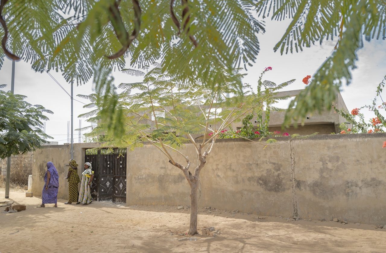 -«Je ne l'ai jamais vue sans un livre à la main» : au Sénégal, sur les traces de l'étudiante disparue