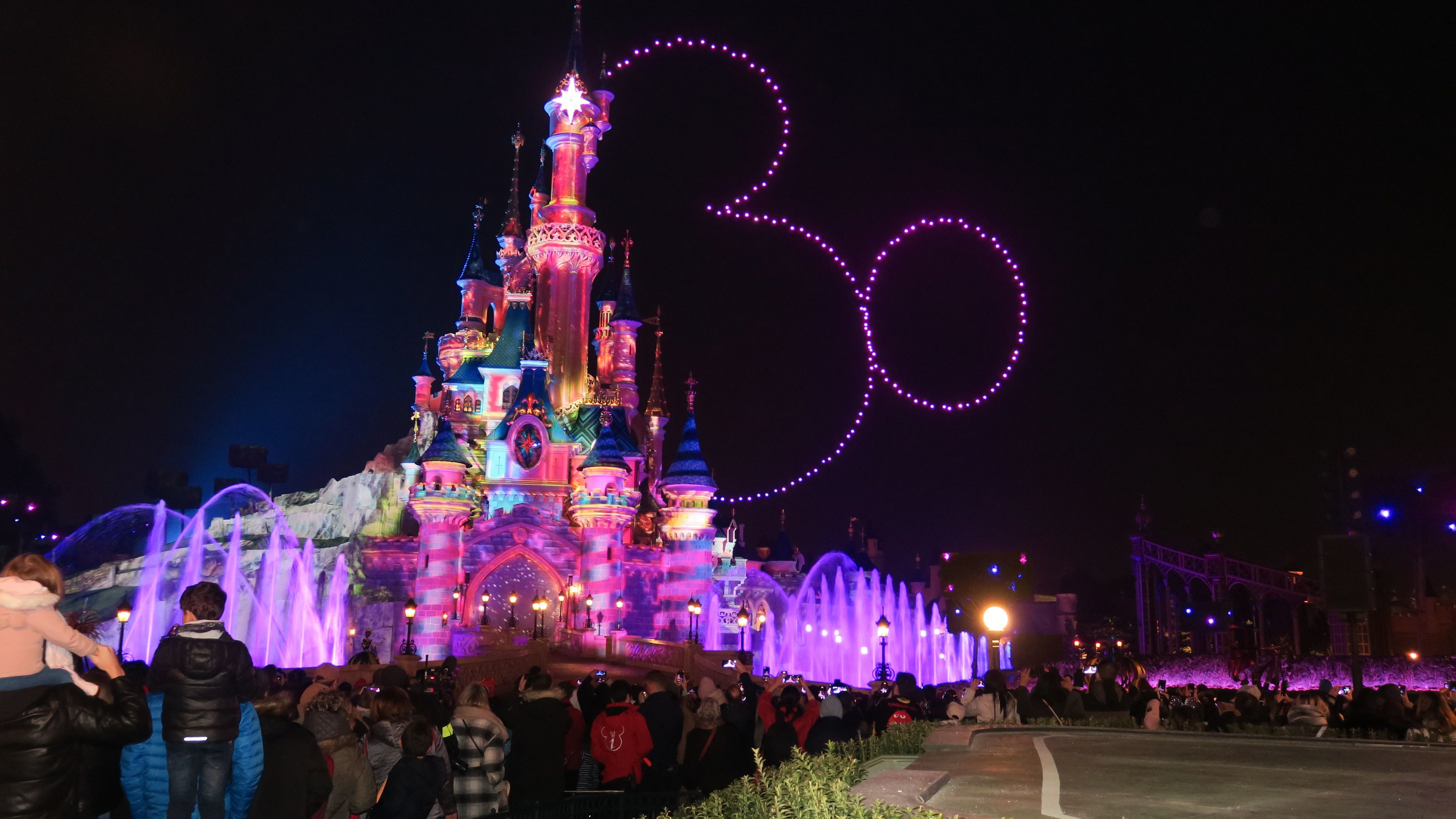 Chessy, mars 2022. Le 30e anniversaire de Disneyland Paris a été l'un des événements qui a boosté le retour des touristes en Seine-et-Marne en 2022./LP/Hendrik Delaire