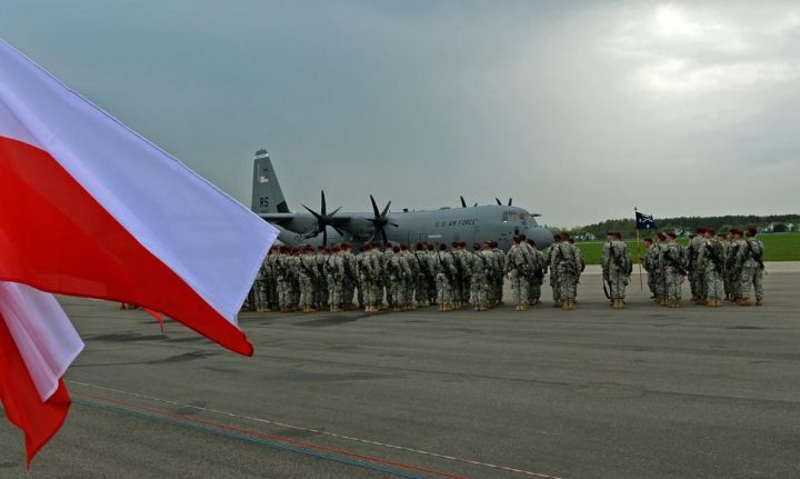 En Pologne, un "appareil volant" a été repéré, peu avant de disparaître au moment des nombreuses frappes russes en Ukraine. (Illustration) AFP/Janek Skarzynski