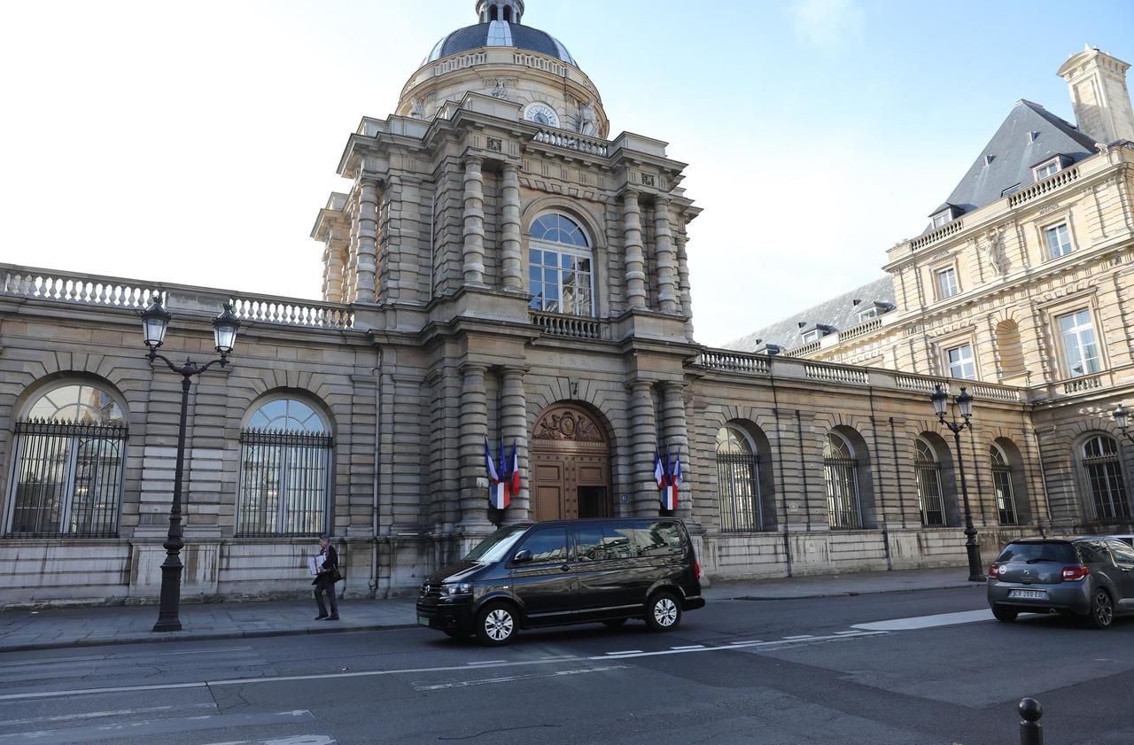 <b></b> Paris, 2017. Deux nouvelles listes, celle de La République en marche et celle du Front national, ont été dévoilées en Essonne. 