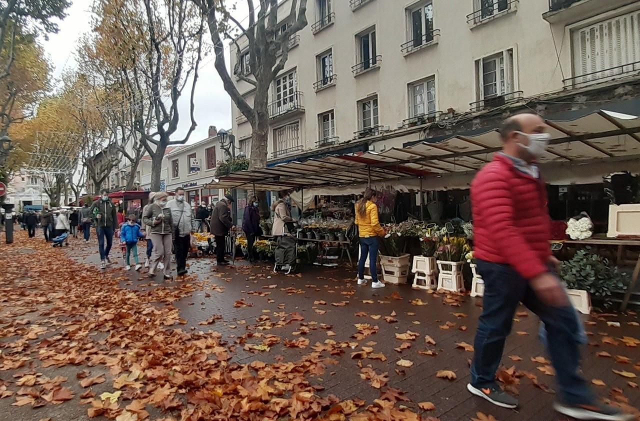 <b></b> Aulnay-sous-Bois, dimanche 1er novembre. Le marché du boulevard de Strasbourg.