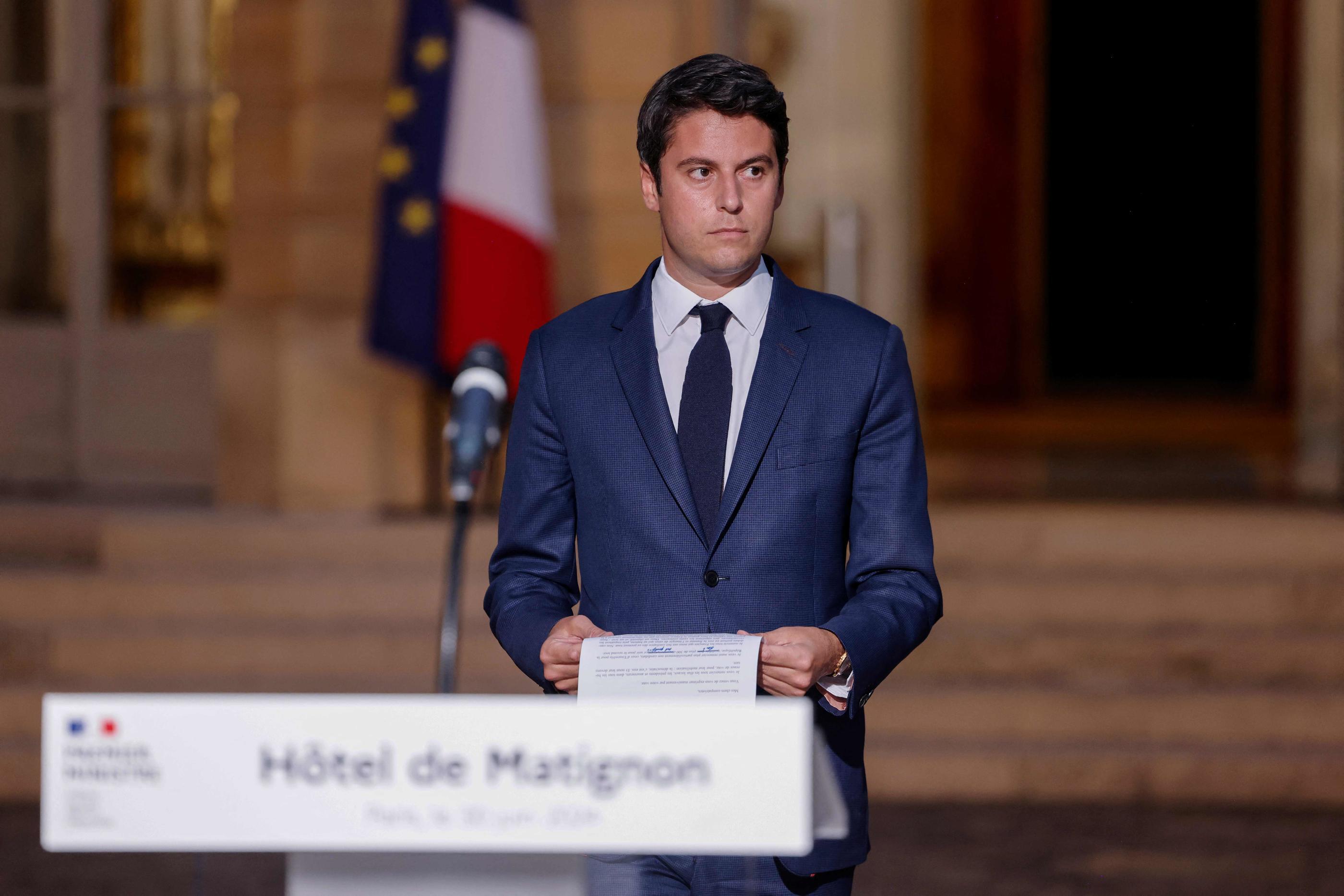 Gabriel Attal, ici le 30 juin, envisage une «Assemblée plurielle», avec «plusieurs groupes politiques de droite, de gauche, du centre, qui, projet par projet, travaillent ensemble au service des Français». AFP/Ludovic Marin