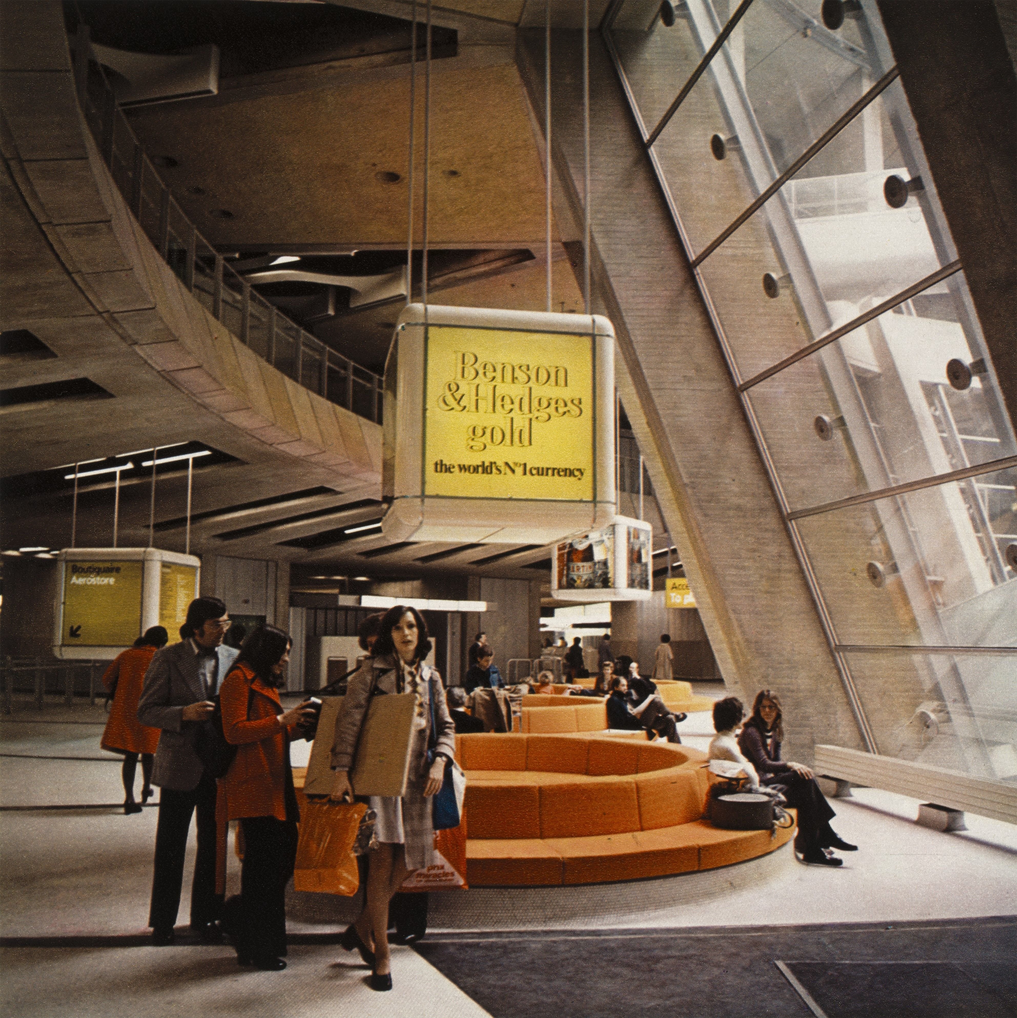 Timbre France 1974 - Aéroport Charles De Gaulle Paris Yvert 1787 (oblitéré 1er Jour)