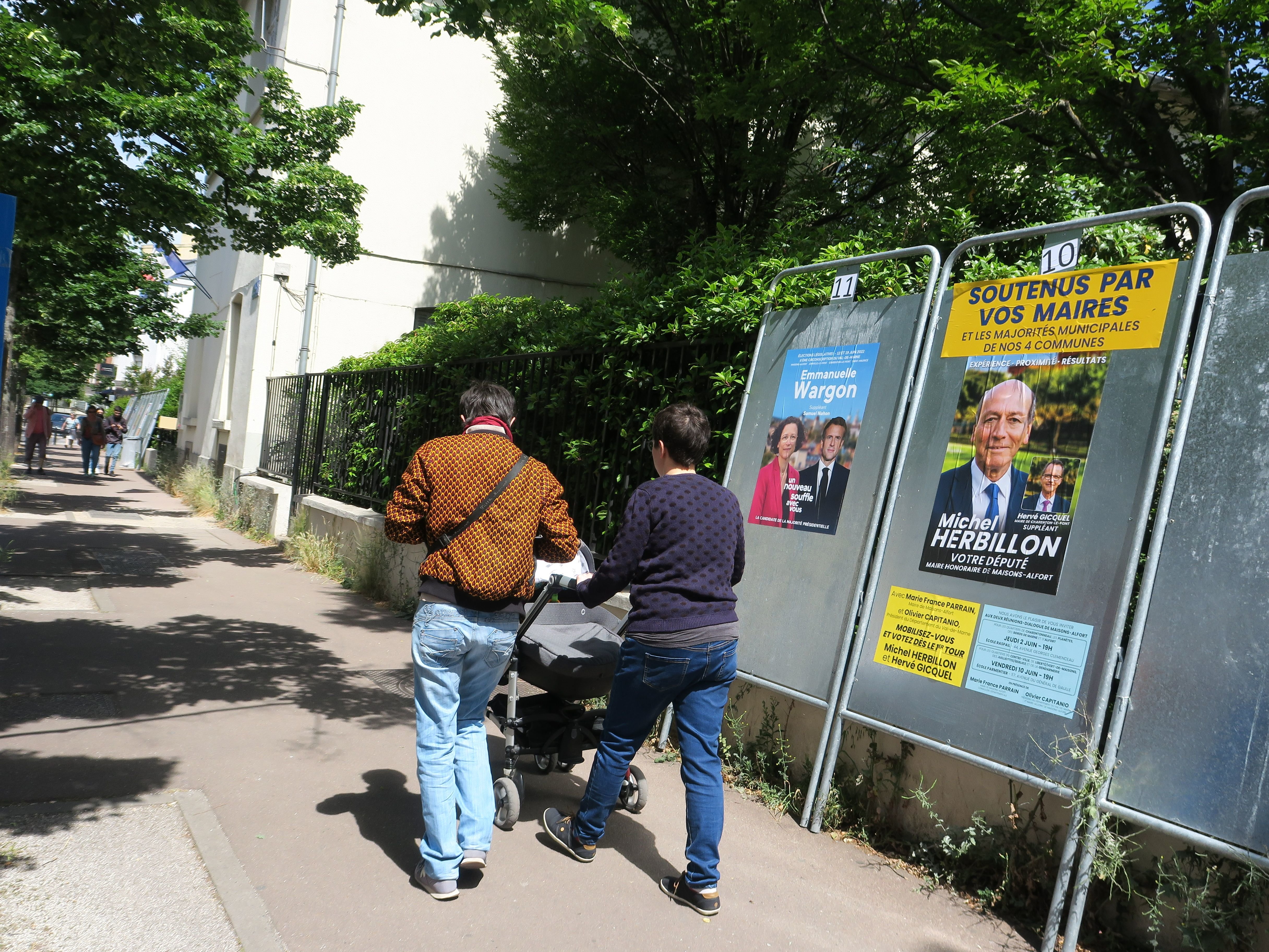 Maisons-Alfort (Val-de-Marne), jeudi 2 juin 2022. L'élection dans la 8e circonscription devrait notamment se jouer entre la candidate Emmanuelle Wargon (LREM) et le député sortant Michel Herbillon (LR). LP/Laure Parny