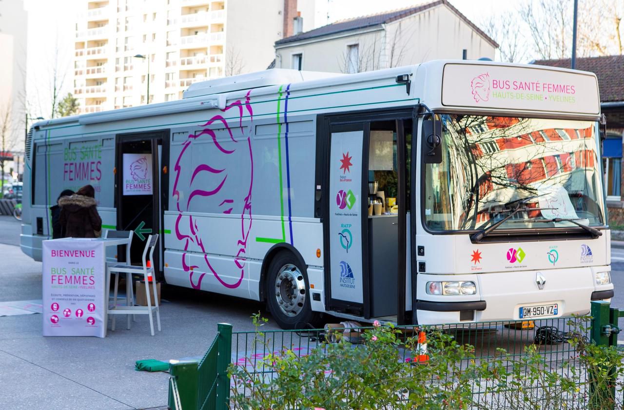 <b></b> Inauguré en novembre 2019, le bus santé femmes s’est déjà arrêté à Clichy et Antony (92) avant de prendre la direction des Yvelines. 