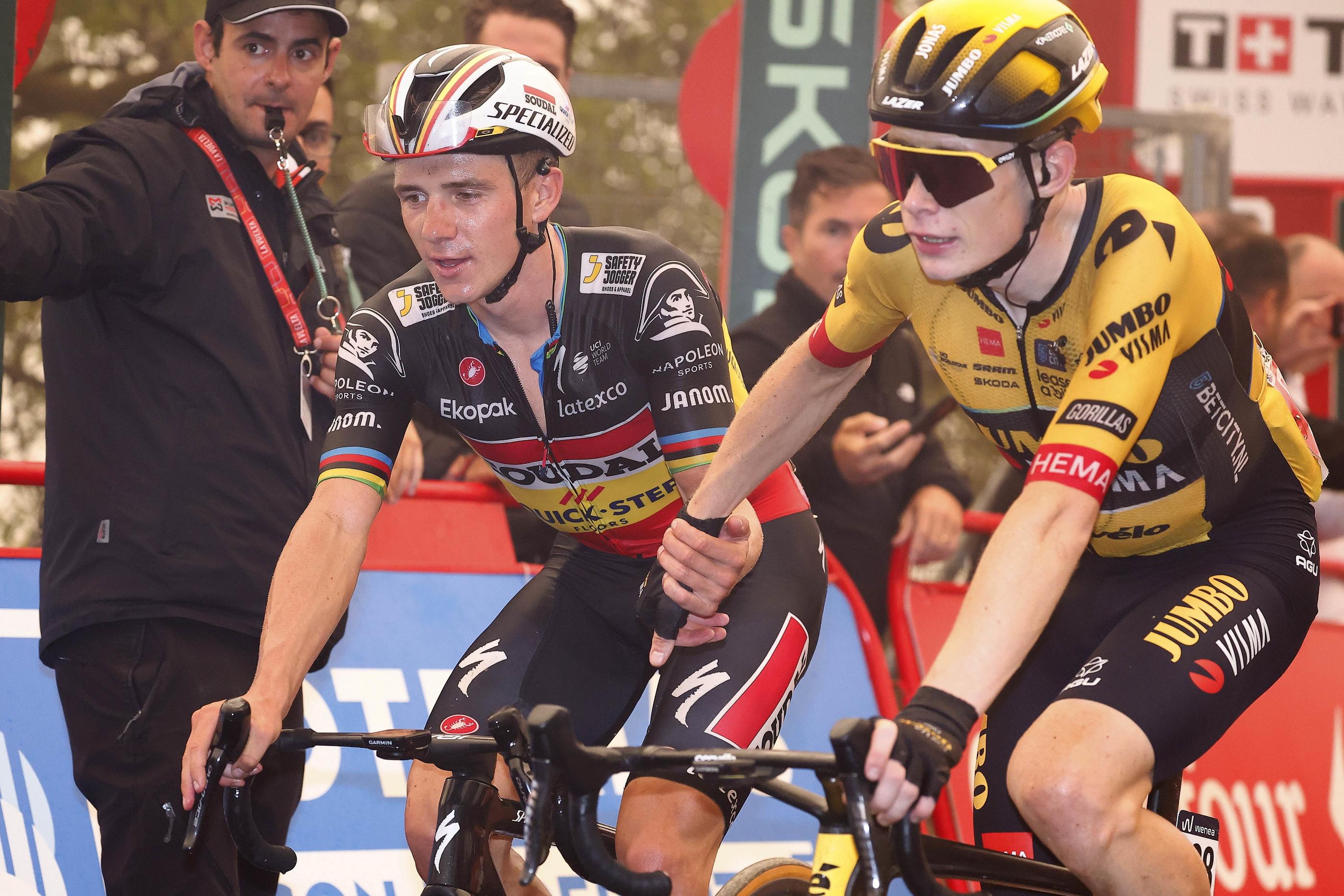 Le Belge Remco Evenepoel et le Danois Jonas Vingegaard, ici lors de la neuvième étape du Tour d'Espagne 2023, seront à suivre dès lundi à l'occasion du Tour du Pays basque. Belga/Icon sport