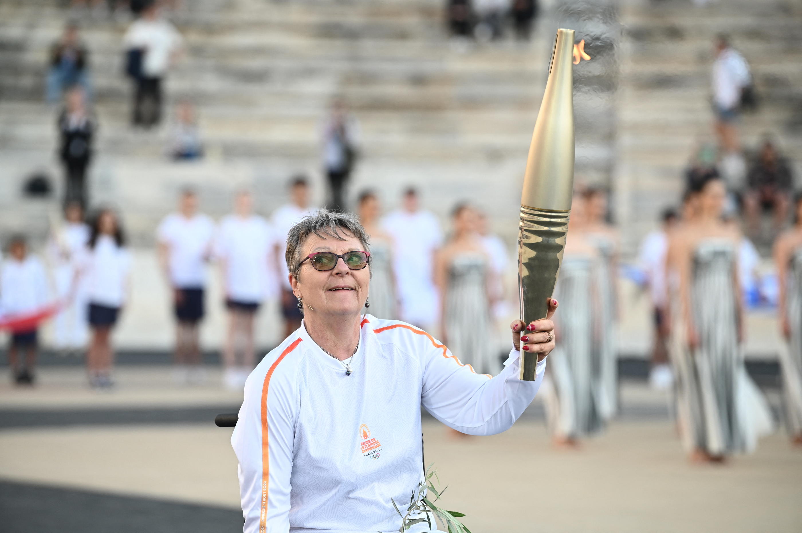 Béatrice Hess avait déjà porté la torche à Olympie, en avril. Icon Sport