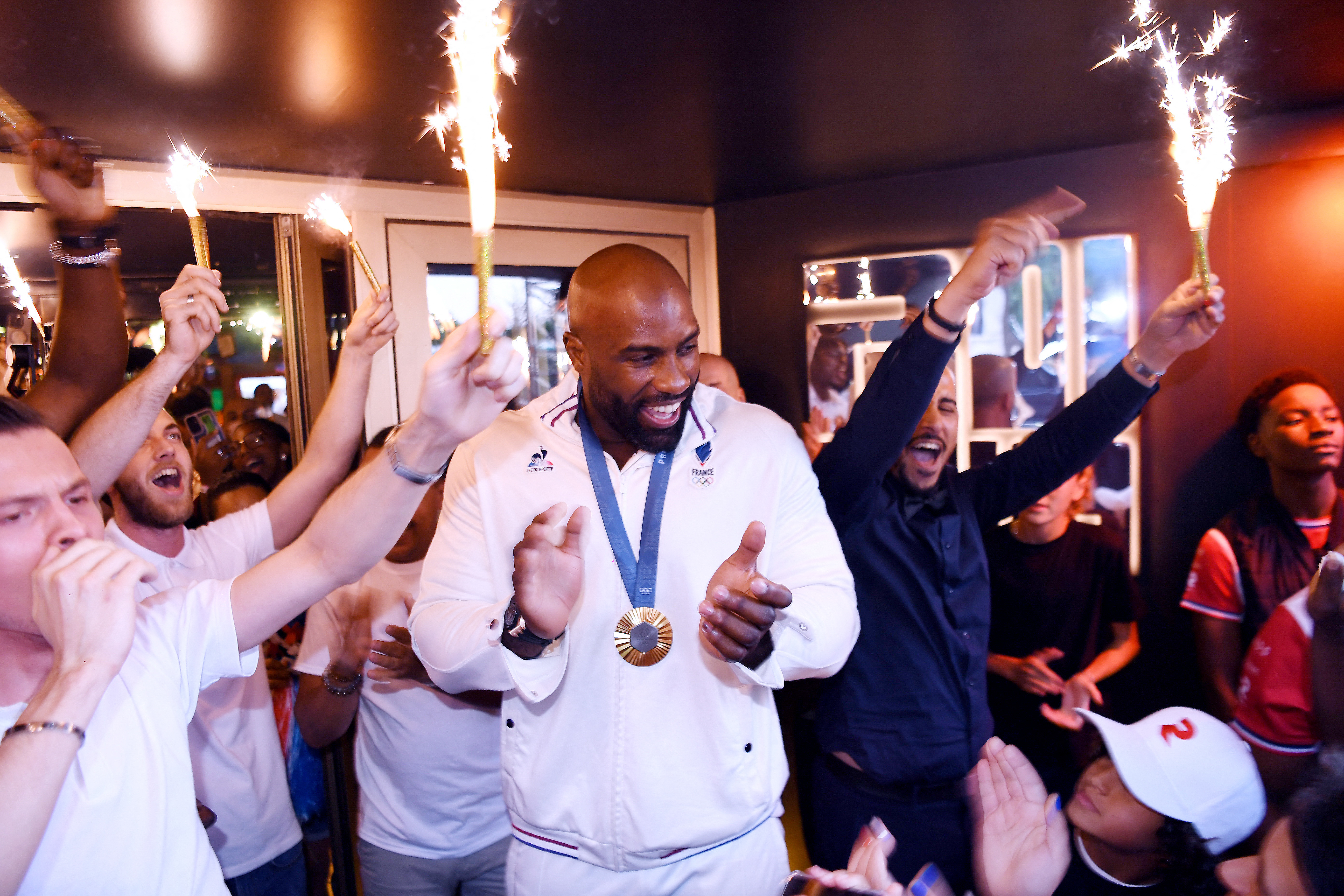 Teddy Riner a bien fêté ses deux médailles d'or lors des Jeux olympiques de Paris. Best Image/Rachid Bellak