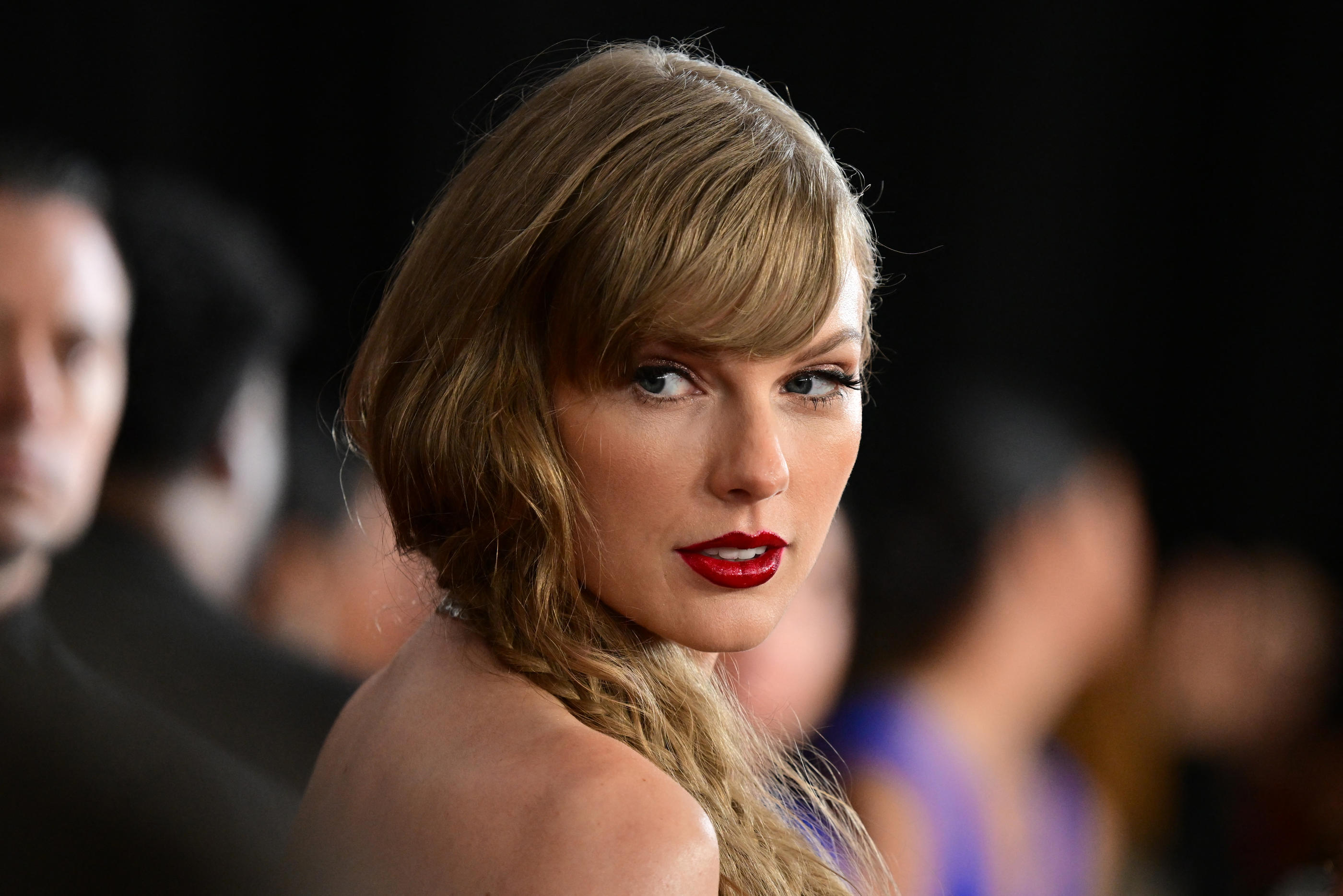 Taylor Swift, le 4 février 2024, à la 66e édition des Grammy Awards, à Los Angeles. AFP/Robyn Beck