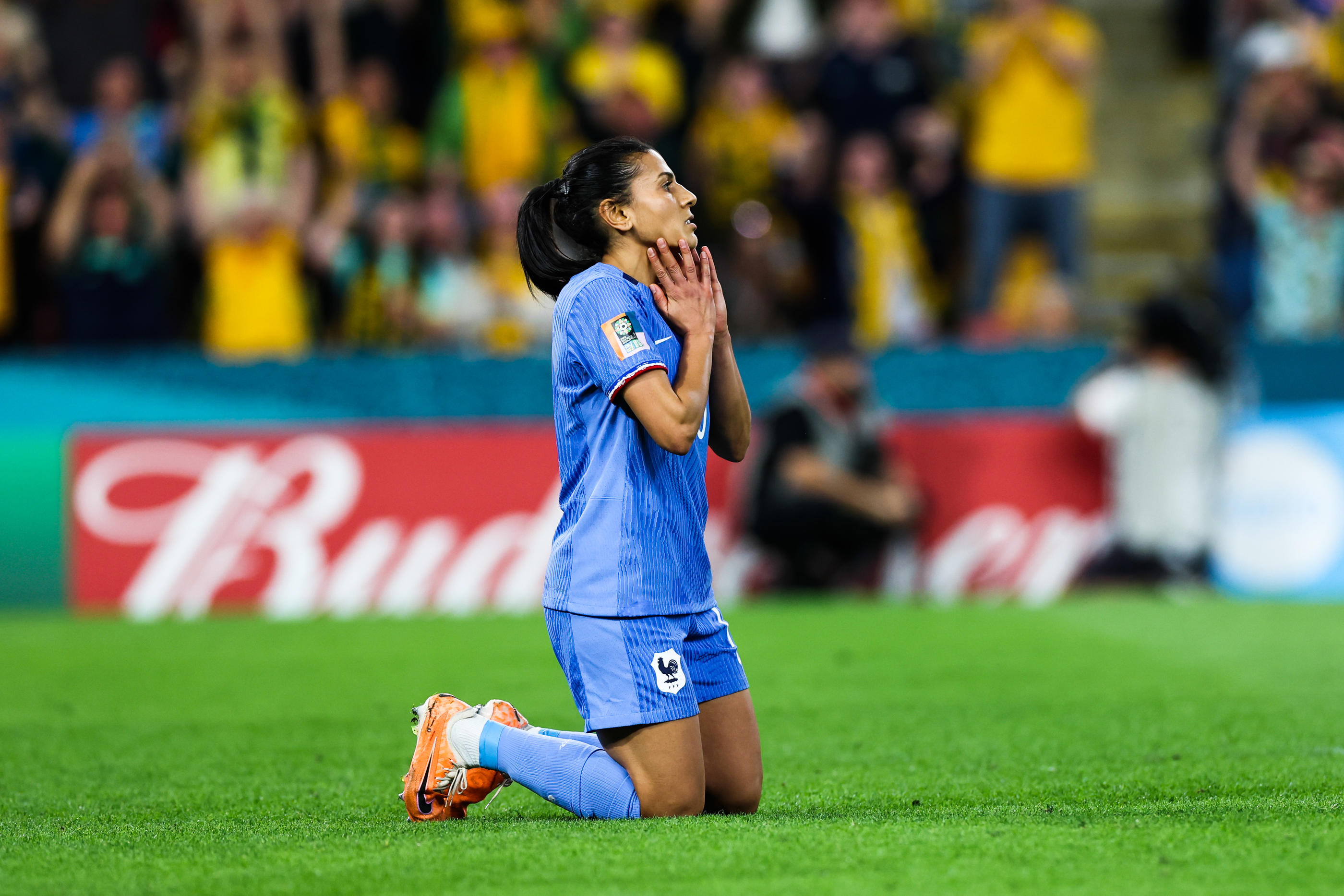 Kenza Dali a manqué son tir au but lors de la défaite des Bleues en quart de finale de la Coupe du monde face à l'Australie malgré deux tentatives. Photo Icon Sport/Kev Nagle