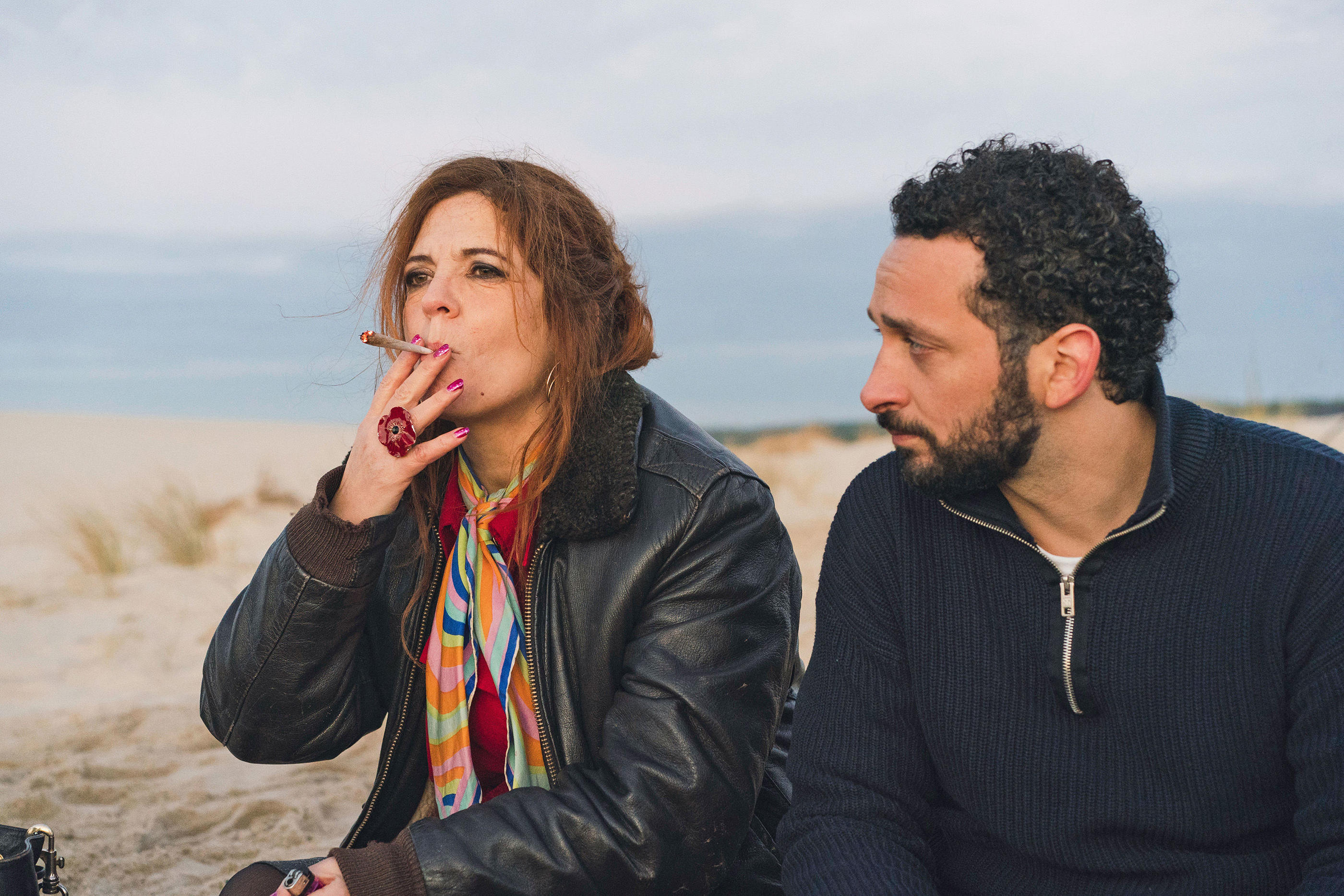 Signé du jeune cinéaste Julien Carpentier, «La Vie de ma mère»,  merveille autobiographique douce-amère, joue essentiellement sur la confrontation entre Pierre (William Lebghil) et Judith (Agnès Jaoui). Silex Films/CPCF 5/Cloé Harent