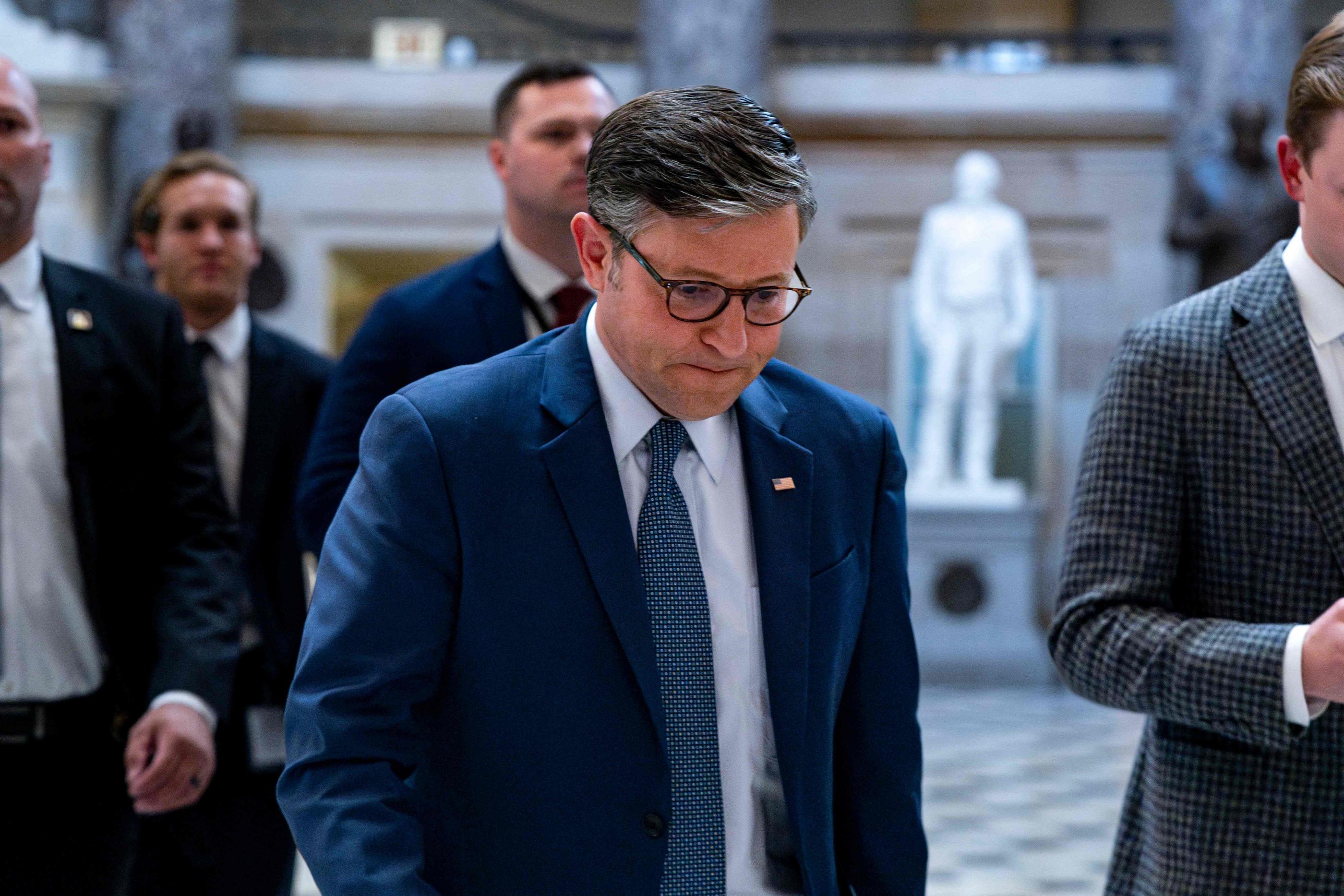 Le président de la Chambre des représentants, Mike Johnson (républicain), mercredi au Capitole, après avoir annulé le vote du budget temporaire de l'Etat fédéral. AFP/Getty/Bonnie Cash