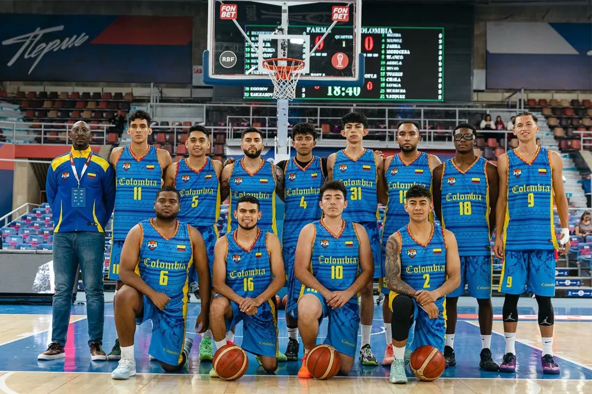 Une fausse sélection nationale de Colombie s'est invitée au tournoi de basket organisé par la Russie a a d'abord affronté le club local de Perm. X