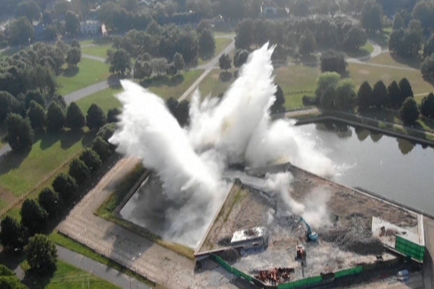 La Lettonie et l'Estonie ont démoli des monuments datant de l'ère soviétique pour exprimer leur intransigeance face à la Russie. Depuis l'invasion de l'Ukraine, en février dernier, les deux pays baltes n'ont de cesse condamner le Kremlin malgré leur minorité russophone.