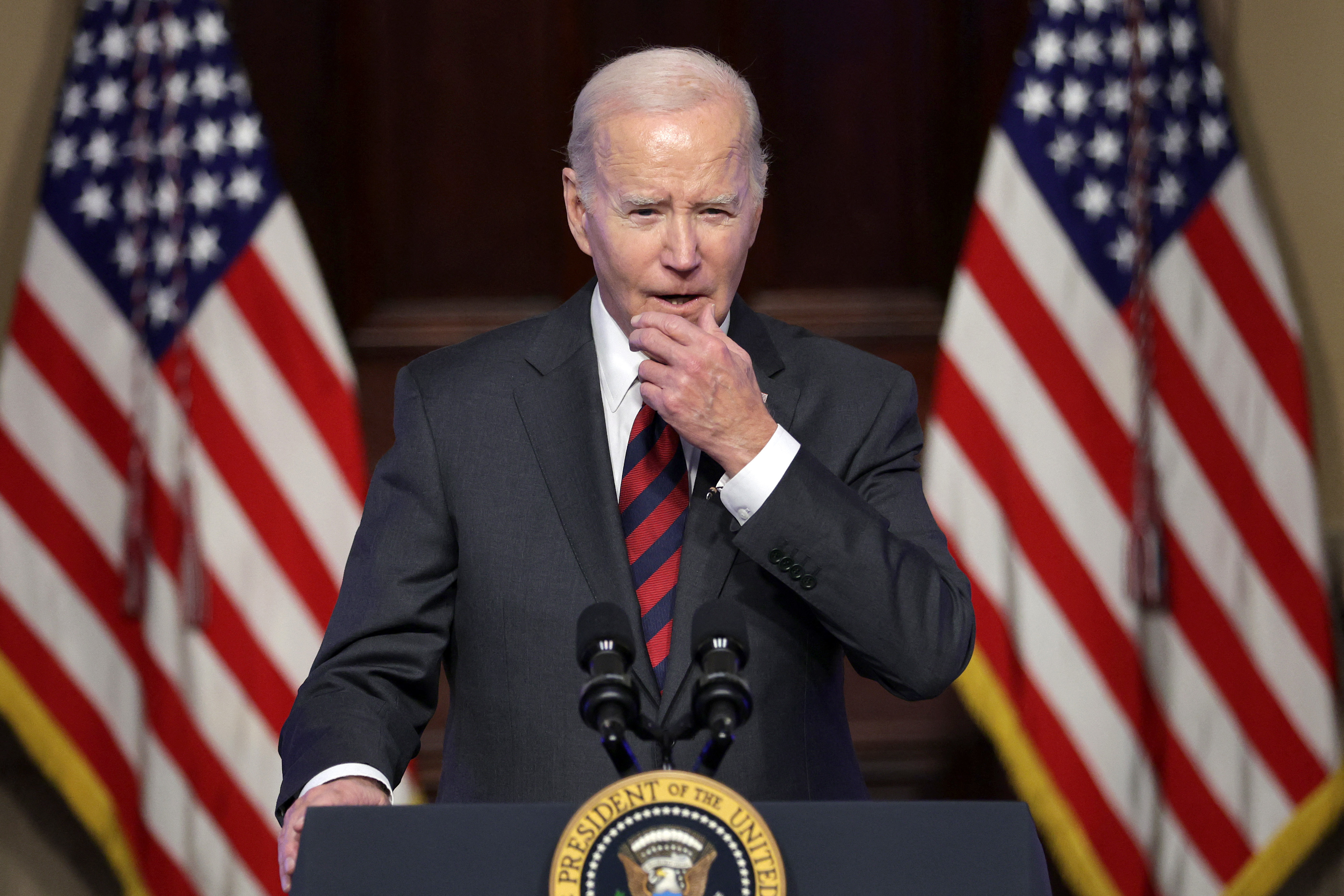 Malgré son dernier bilan de santé le jugeant apte à exercer ses fonctions, Joe Biden, réputé pour être une «machine à gaffes», est brocardé pour son grand âge et accusé de sénilité par ses détracteurs. ISTOCK/Alex Wong